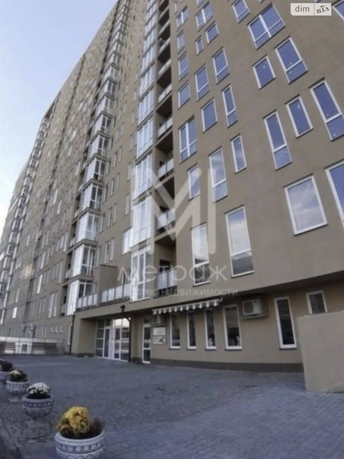 Продається 3-кімнатна квартира 105.8 кв. м у Харкові, вул. Сухумська, 22 - фото 1