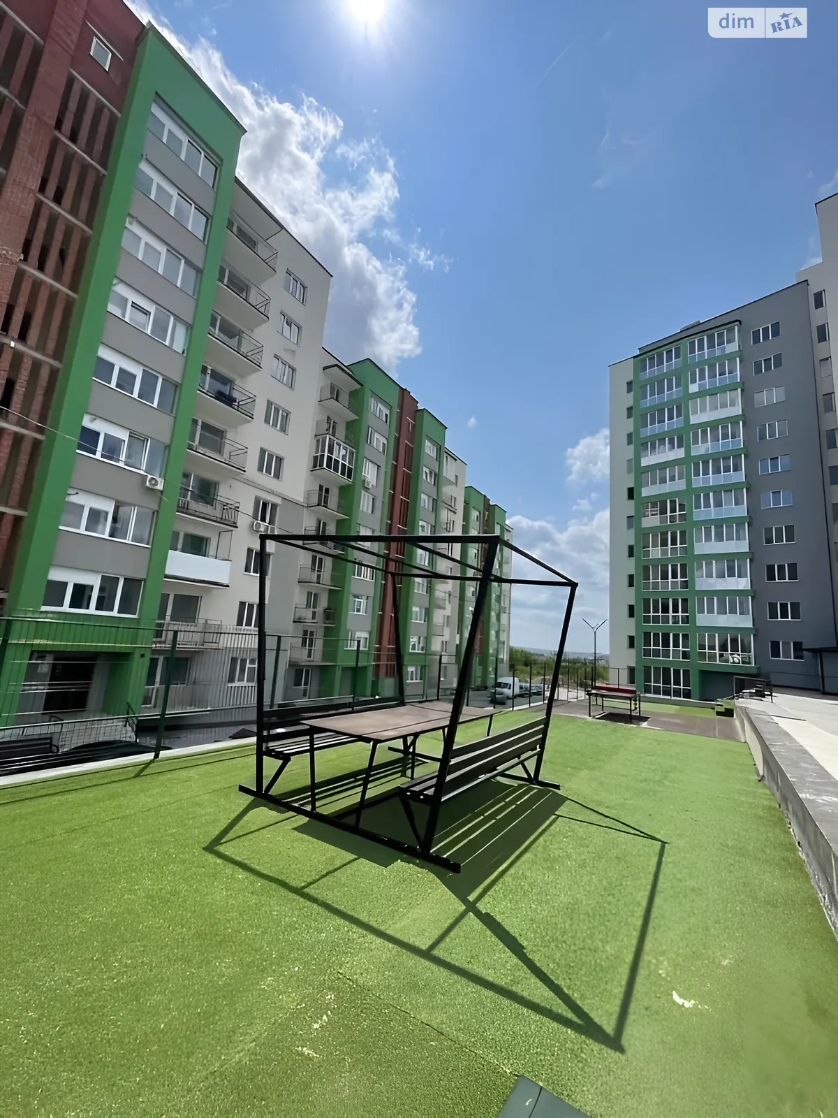 1-комнатная квартира 43 кв. м в Тернополе, ул. Яремы, 9А - фото 1