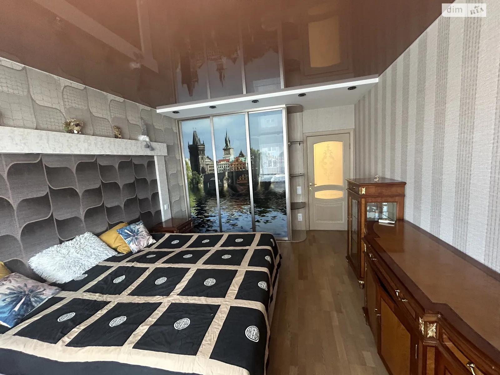 Сдается в аренду 2-комнатная квартира 73.8 кв. м в Киеве, ул. Краковская, 13Б - фото 1