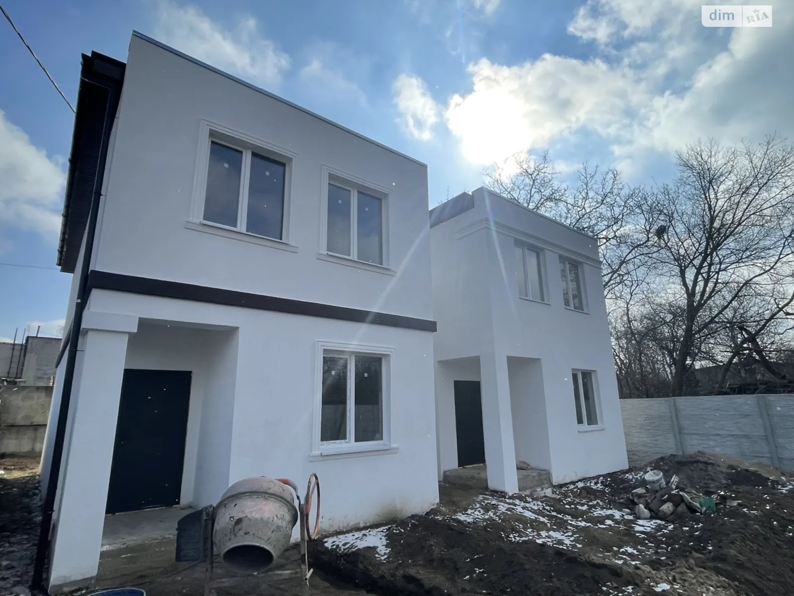Продається будинок 2 поверховий 100 кв. м з каміном, цена: 59990 $ - фото 1