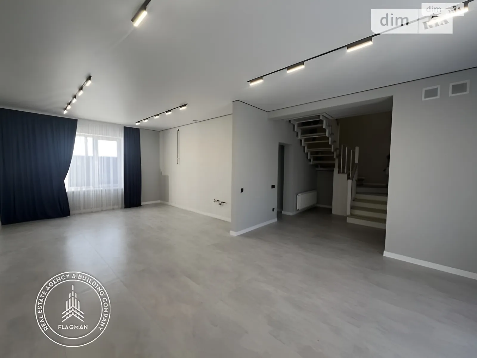 Продается дом на 2 этажа 120 кв. м с верандой, цена: 115000 $ - фото 1