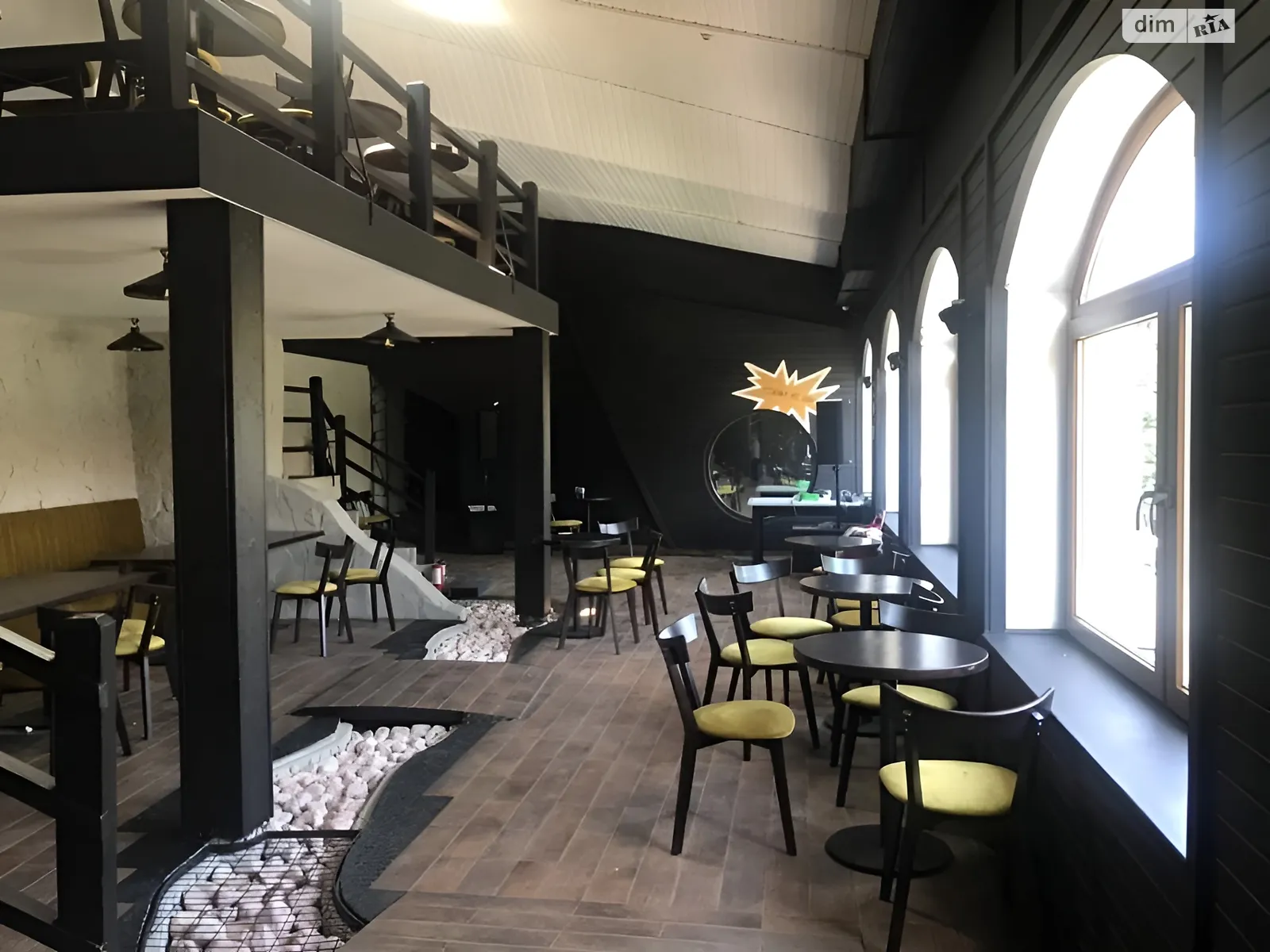 Продается объект сферы услуг 376.1 кв. м в 2-этажном здании, цена: 450000 $ - фото 1