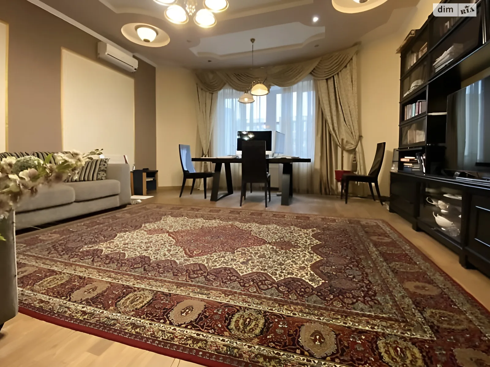 Продается 3-комнатная квартира 110 кв. м в Харькове, ул. Академика Барабашова, 32 - фото 1