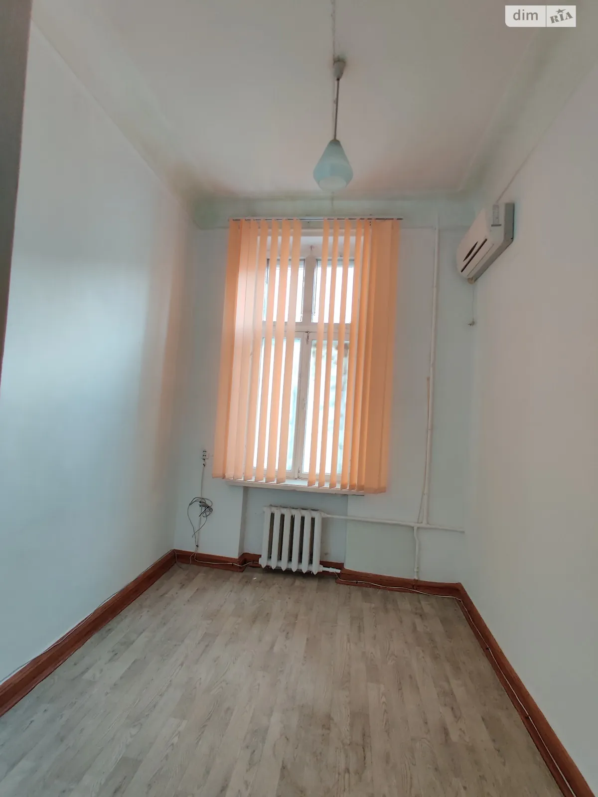 пл. Героїв Майдану, 1 Центр Дніпро, цена: 2730 грн - фото 1