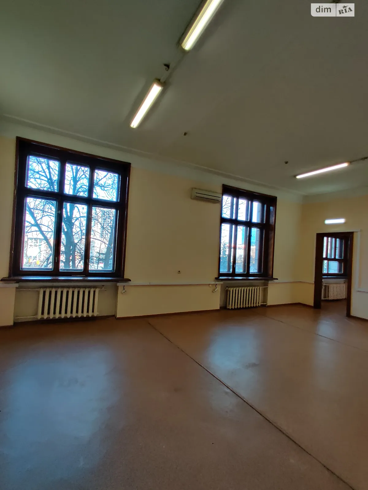 Здається в оренду офіс 90.1 кв. м в бізнес-центрі, цена: 27030 грн - фото 1