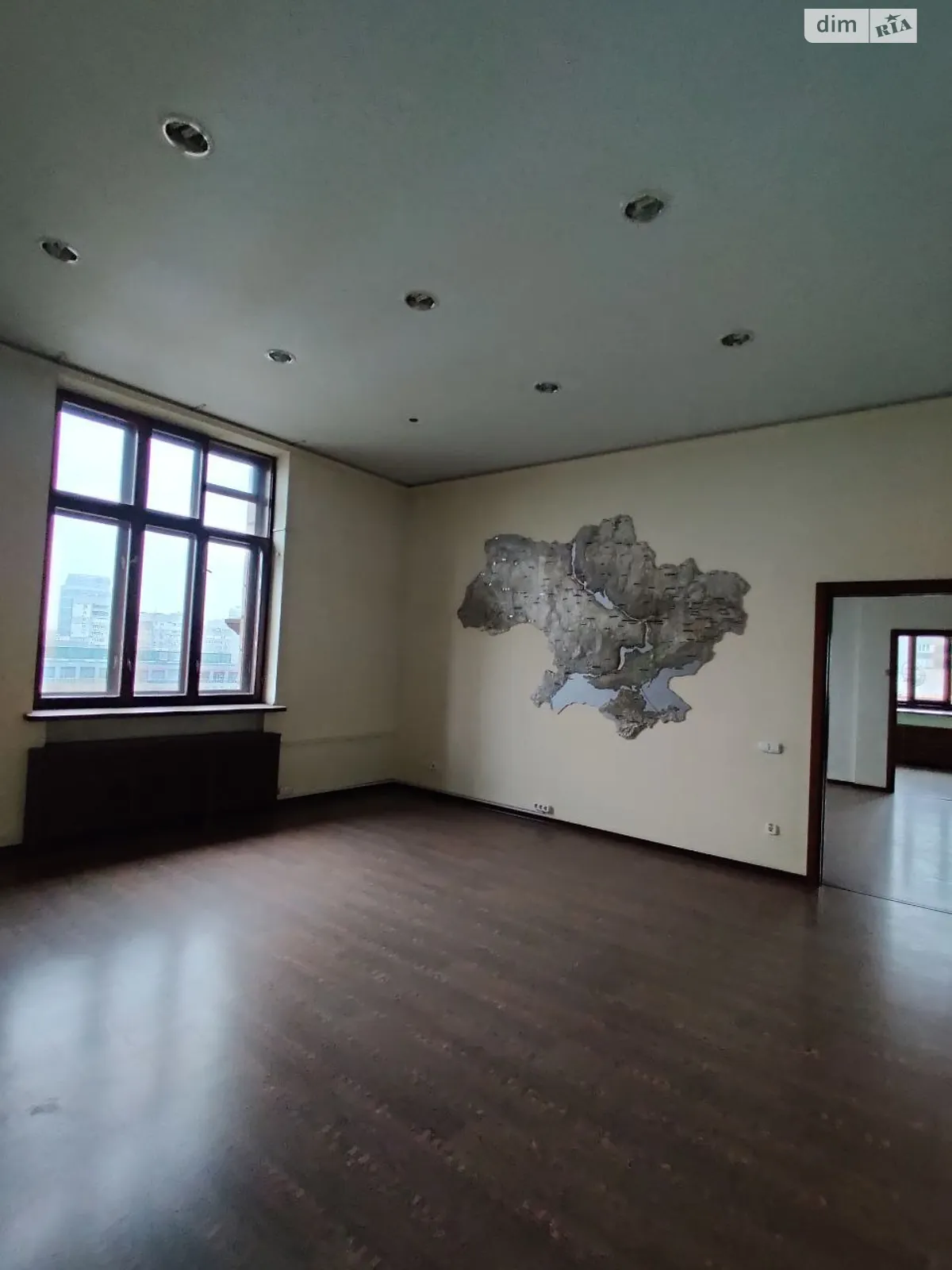 Здається в оренду офіс 1800 кв. м в бізнес-центрі, цена: 360000 грн - фото 1