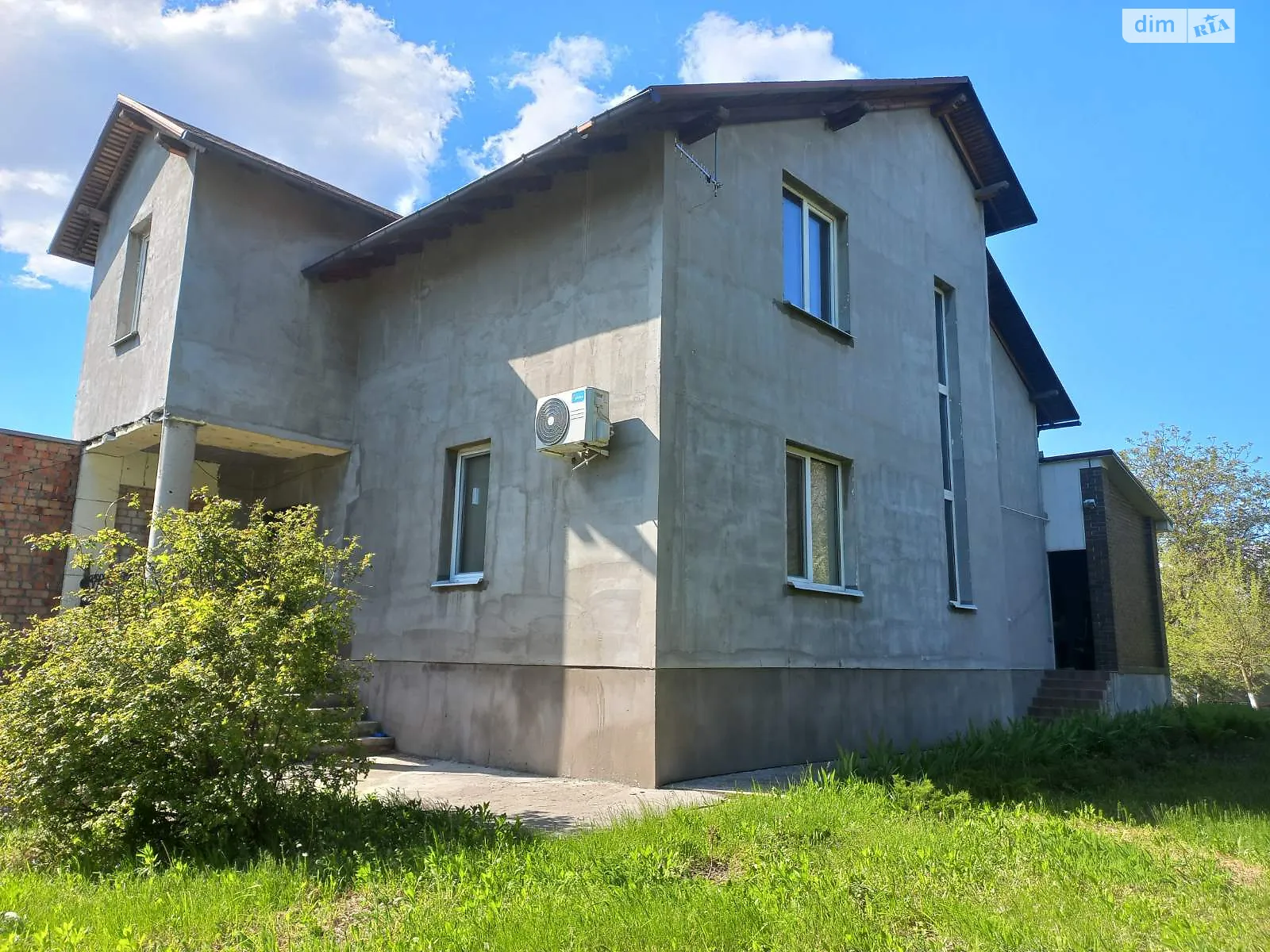 Продается дом на 2 этажа 298.2 кв. м с подвалом, цена: 147000 $ - фото 1