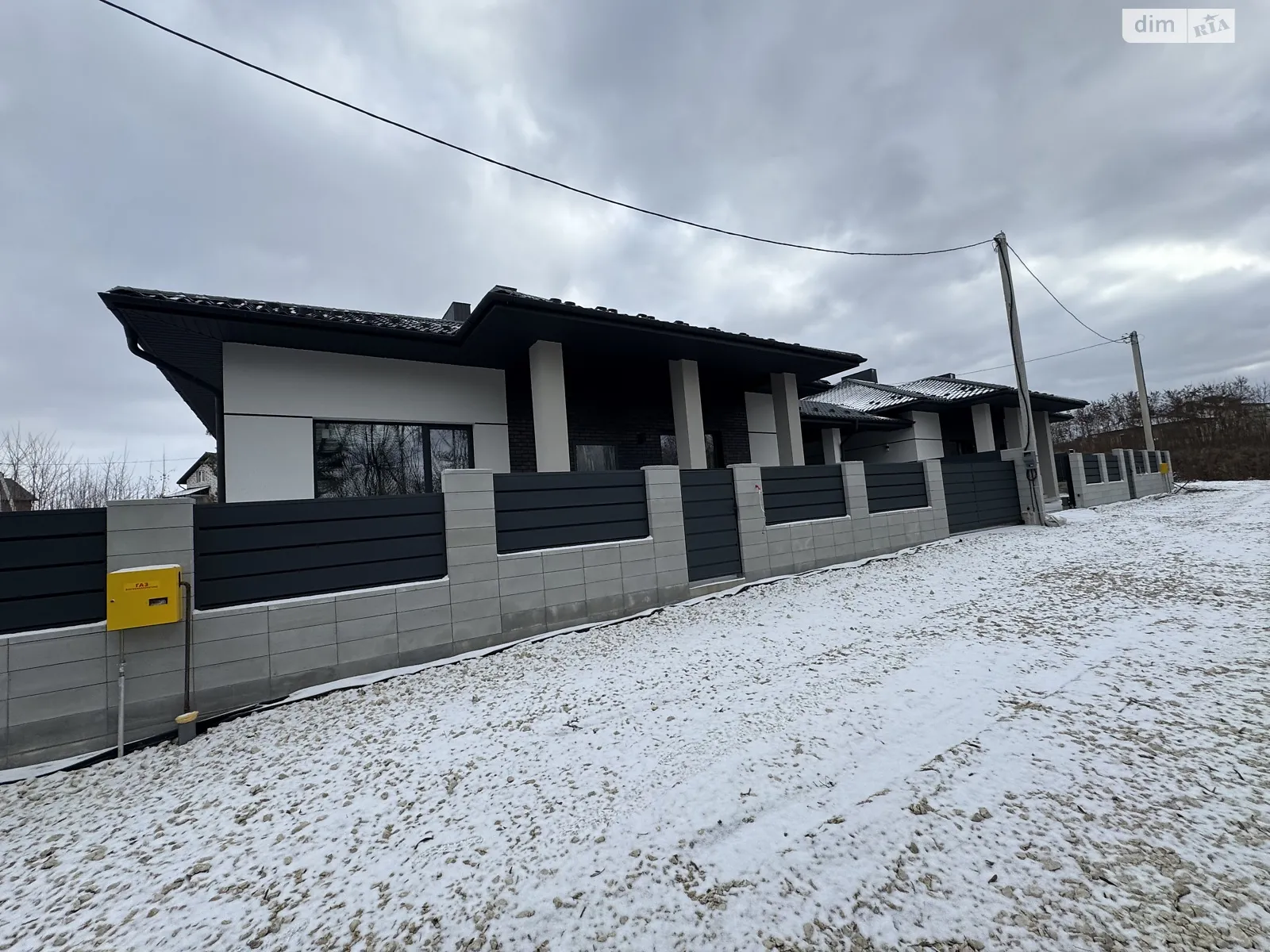 Продается одноэтажный дом 105 кв. м с подвалом, цена: 93000 $ - фото 1