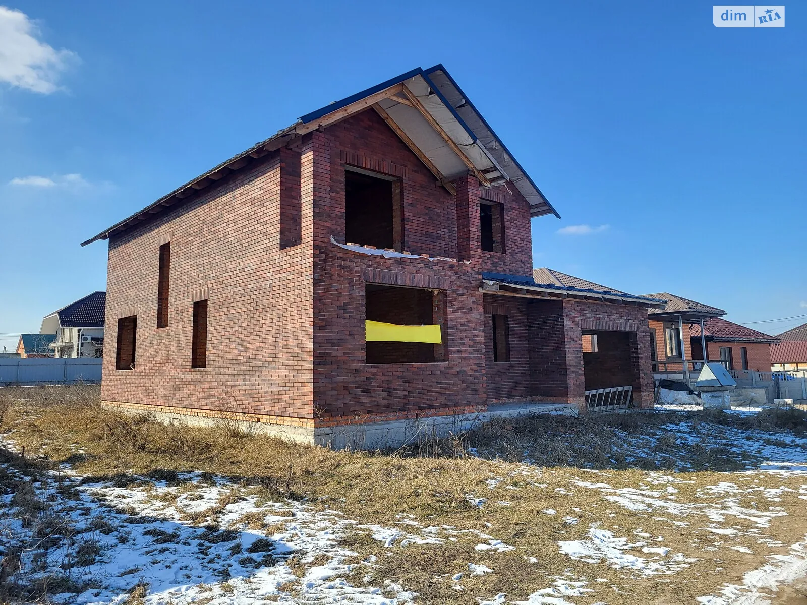 Продается дом на 2 этажа 160 кв. м с гаражом, цена: 92000 $ - фото 1