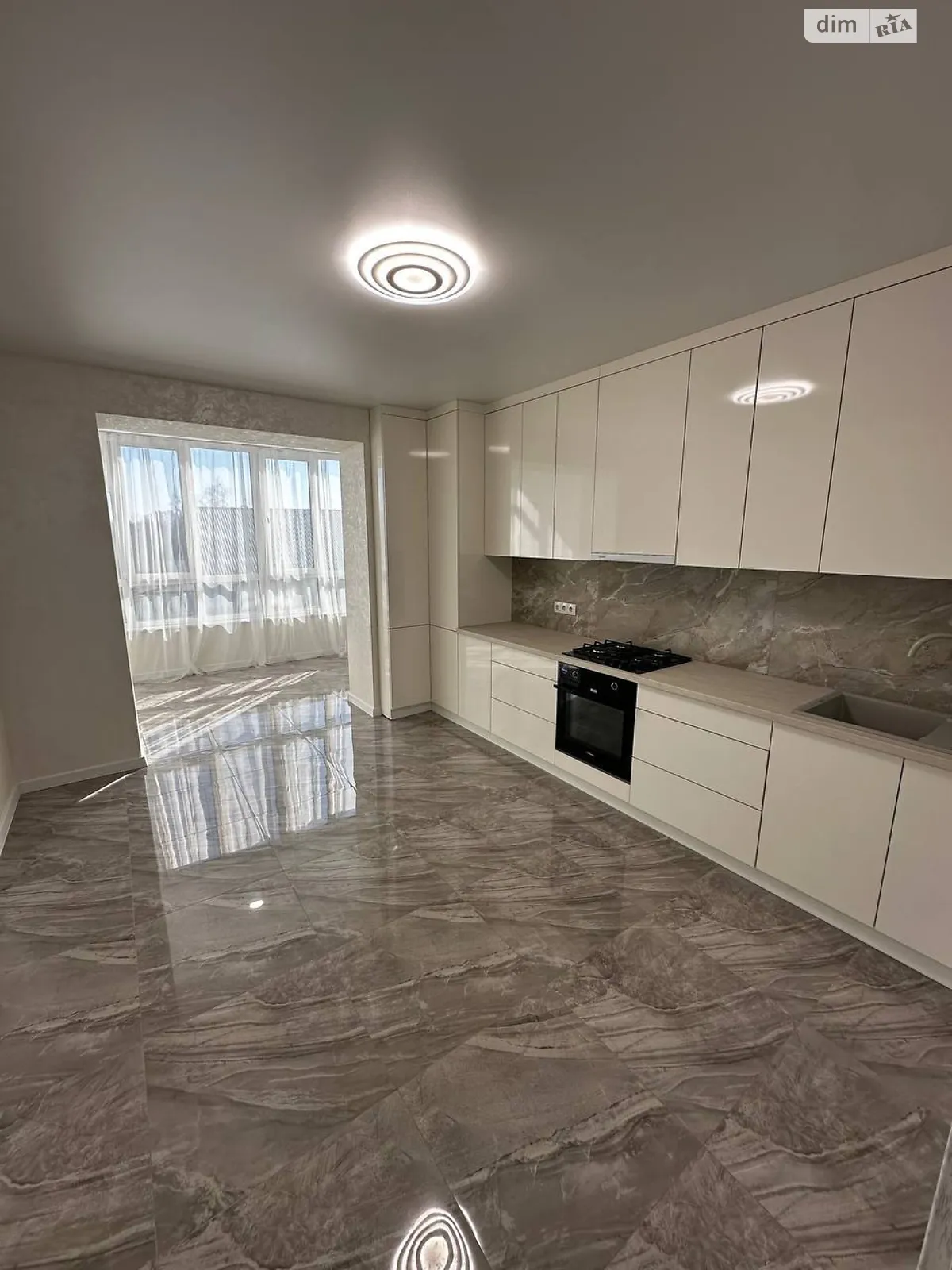 Продается 1-комнатная квартира 50 кв. м в Хмельницком, ул. Винницкая, 1/8Б - фото 1
