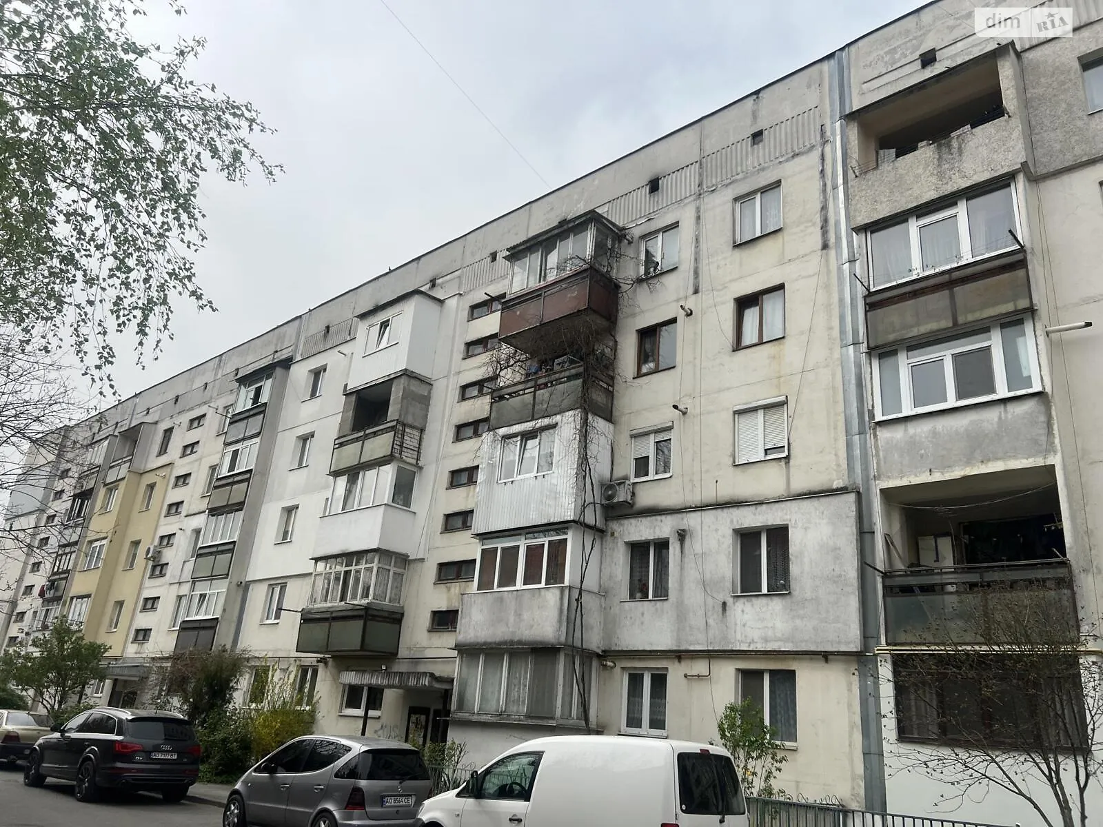 Продається 4-кімнатна квартира 83 кв. м у Ужгороді, вул. Капушанська(Перемоги), 175 - фото 1