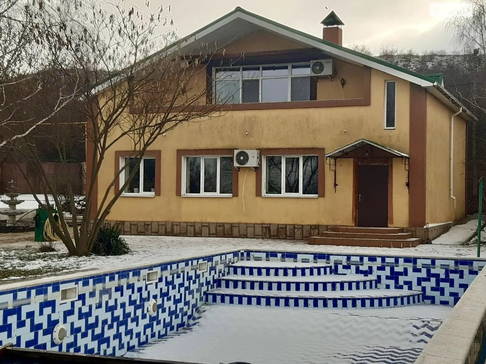 Продається будинок 2 поверховий 220.4 кв. м з гаражем, цена: 140000 $ - фото 1