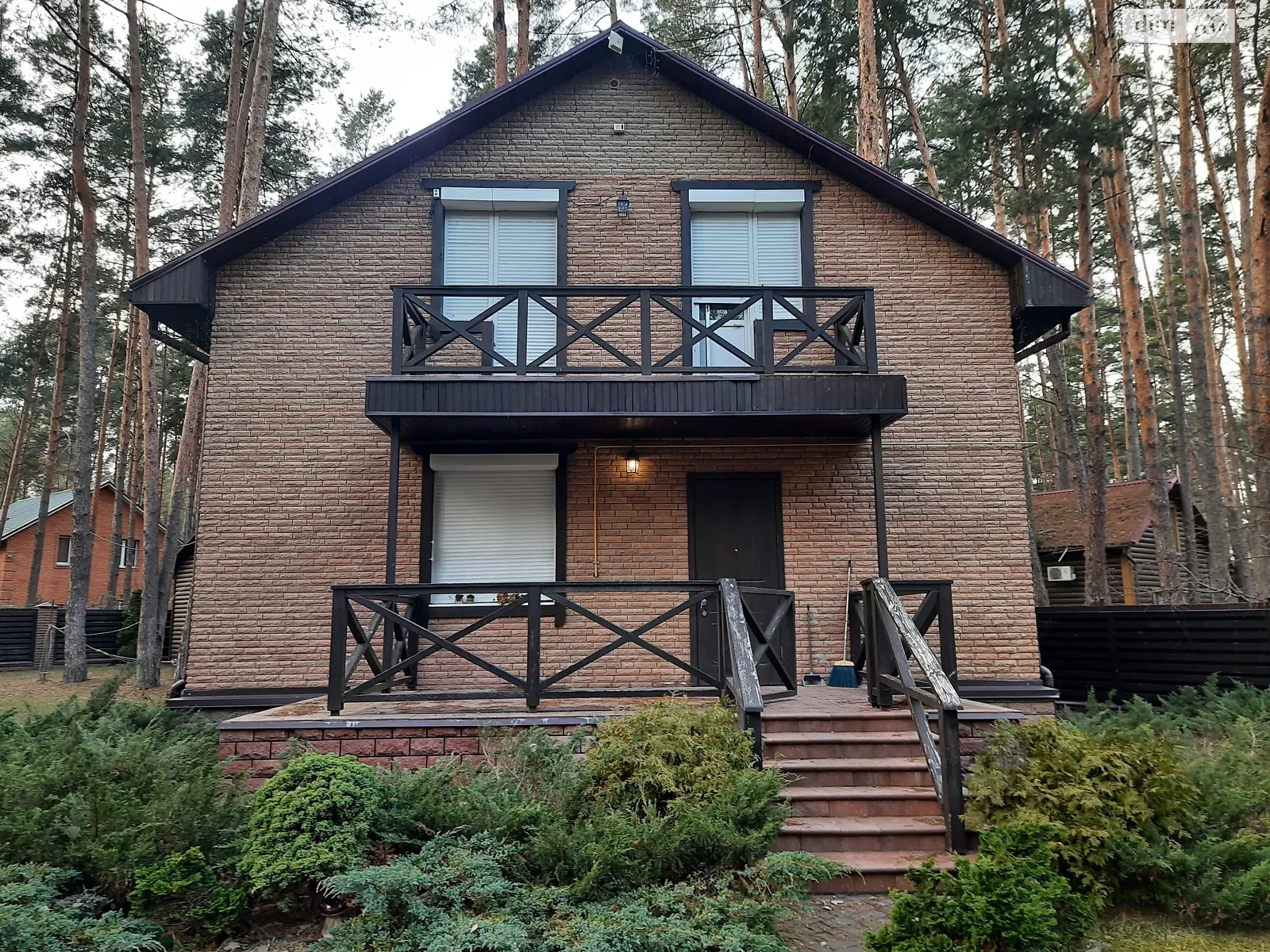 Продается дом на 2 этажа 128 кв. м с участком, цена: 210000 $ - фото 1