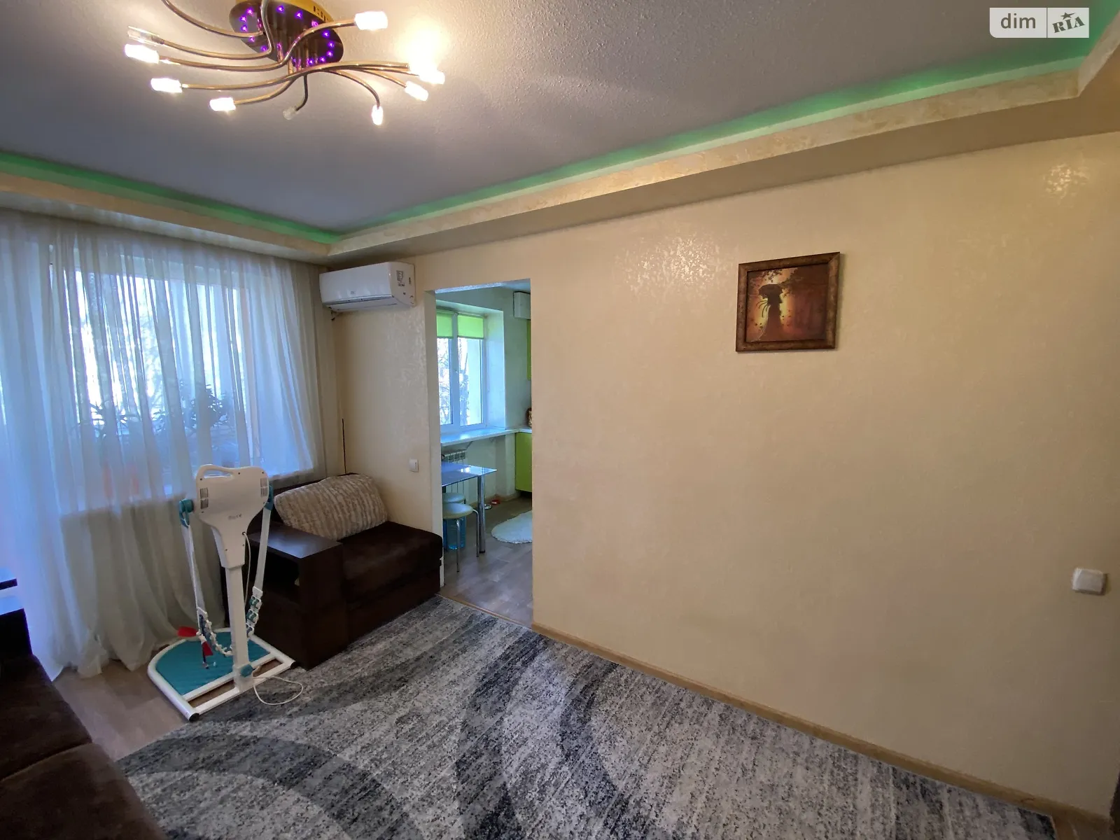 Продається 3-кімнатна квартира 57 кв. м у Дніпрі, вул. Казакевича - фото 1