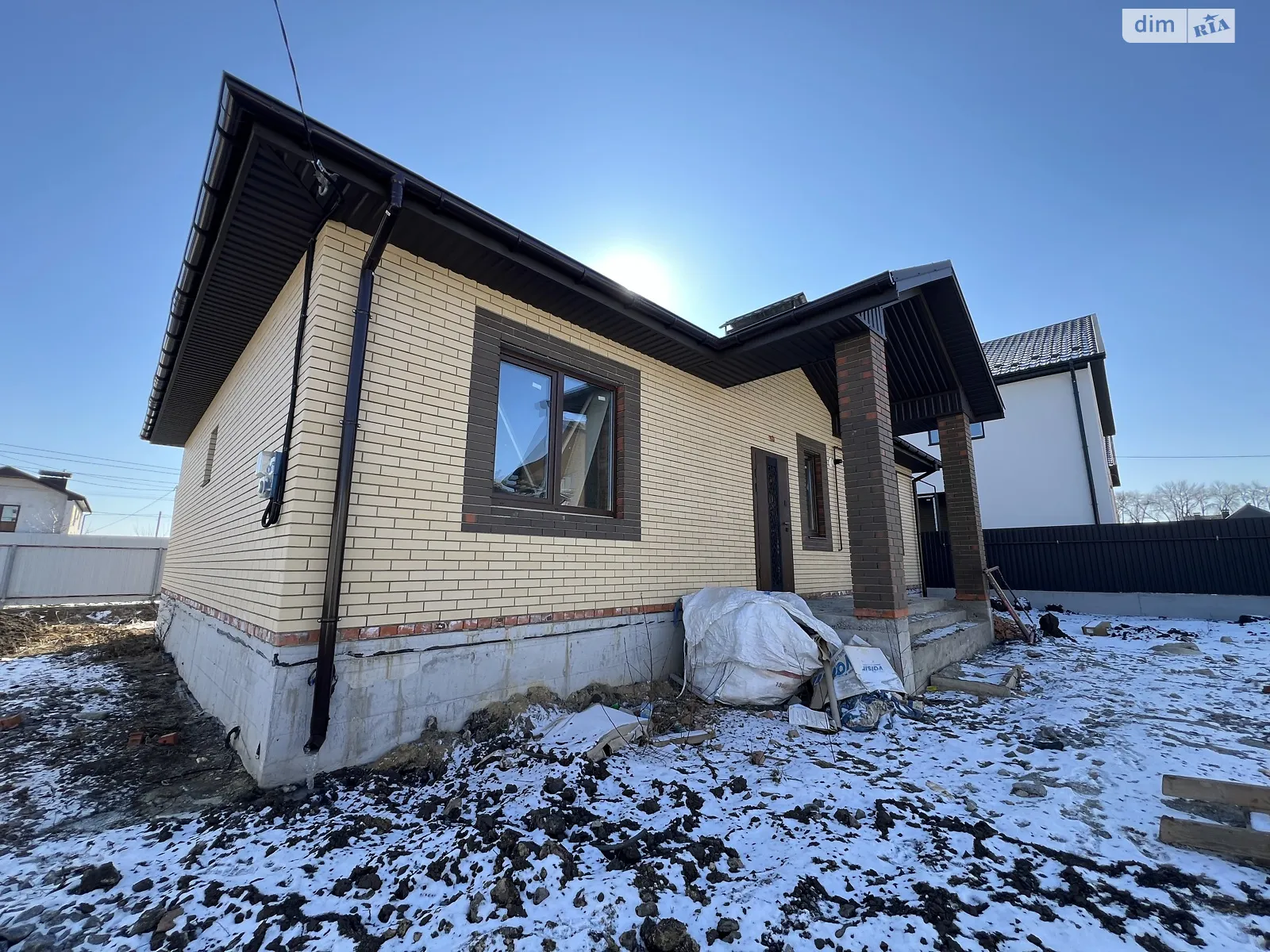 Продається одноповерховий будинок 105 кв. м з меблями, цена: 94999 $ - фото 1