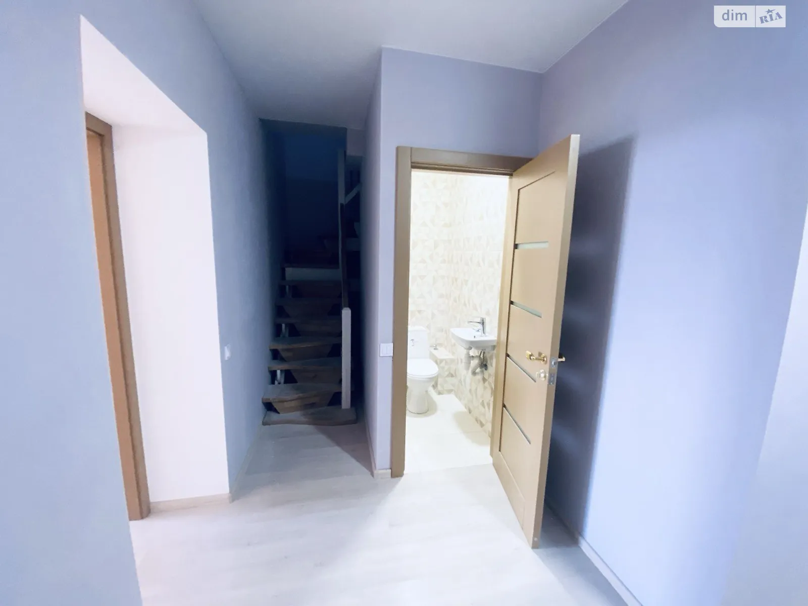 Продается 4-комнатная квартира 145.3 кв. м в Борисполе, ул. Виктора Йовы, 1 - фото 1