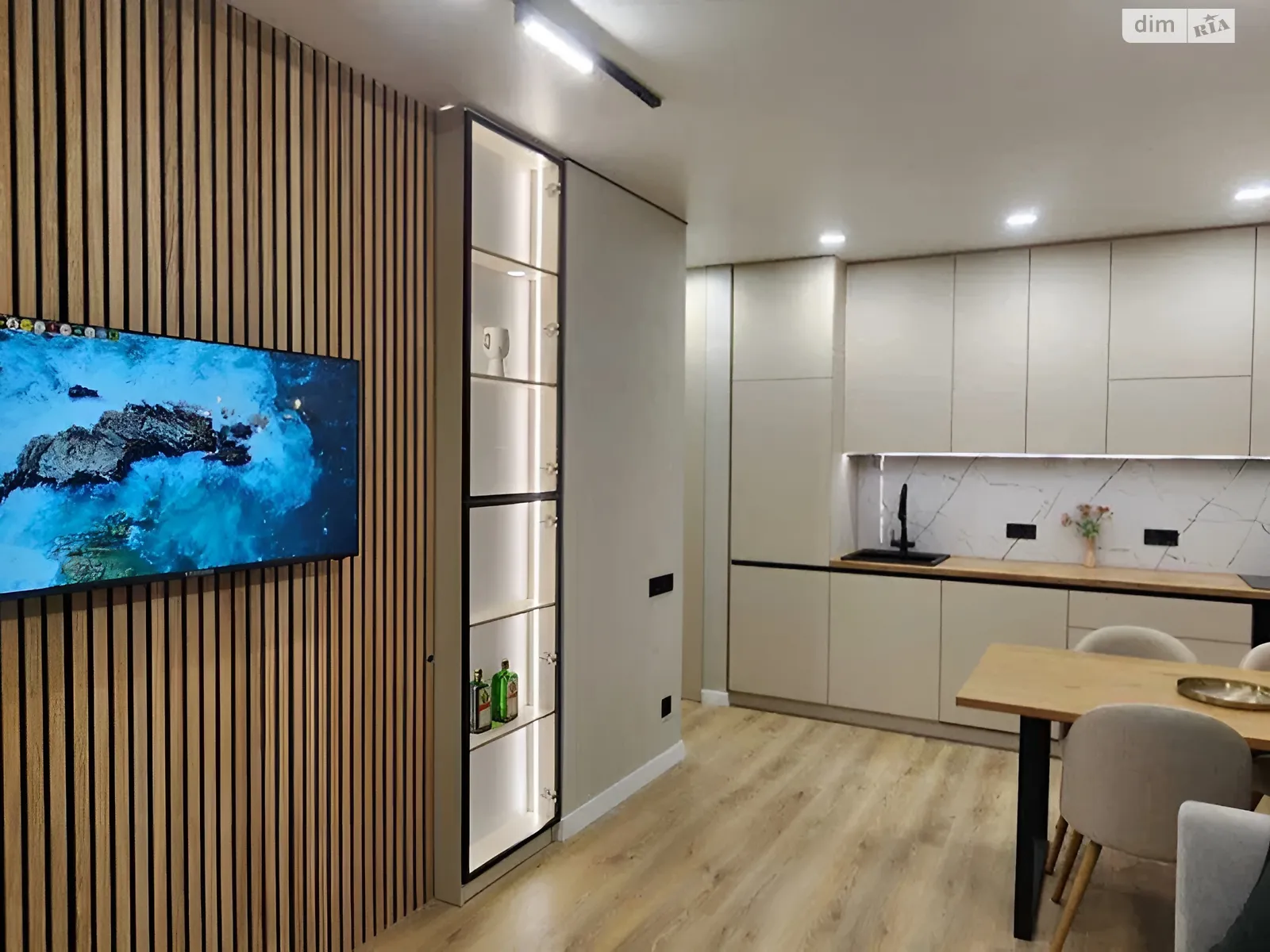 Продається 2-кімнатна квартира 64 кв. м у Києві, цена: 136990 $ - фото 1