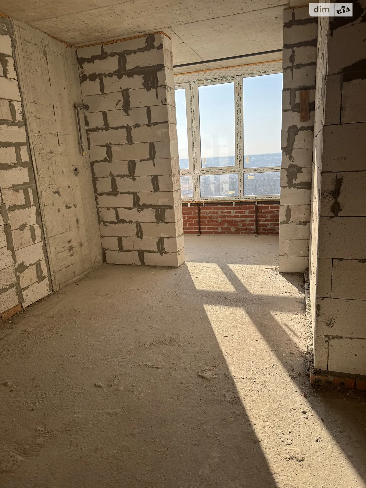 Продается 2-комнатная квартира 63 кв. м в Житомире, ул. Домбровского - фото 1