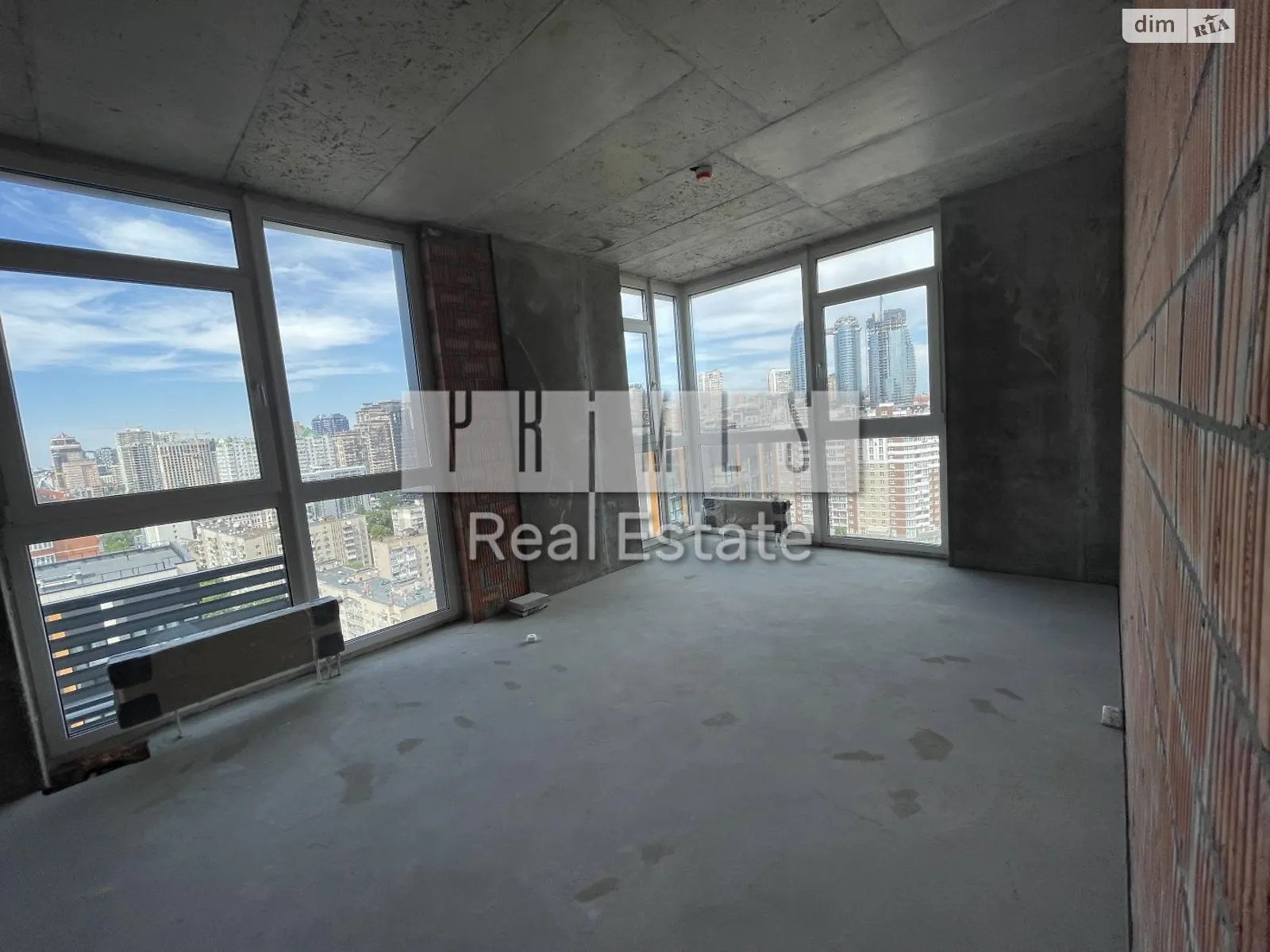 Продается 2-комнатная квартира 62.8 кв. м в Киеве, ул. Предславинская, 42 - фото 1