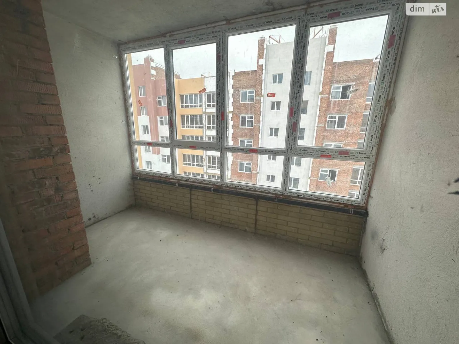 Продается 1-комнатная квартира 40 кв. м в Хмельницком, ул. Озерная, 6/1 - фото 1