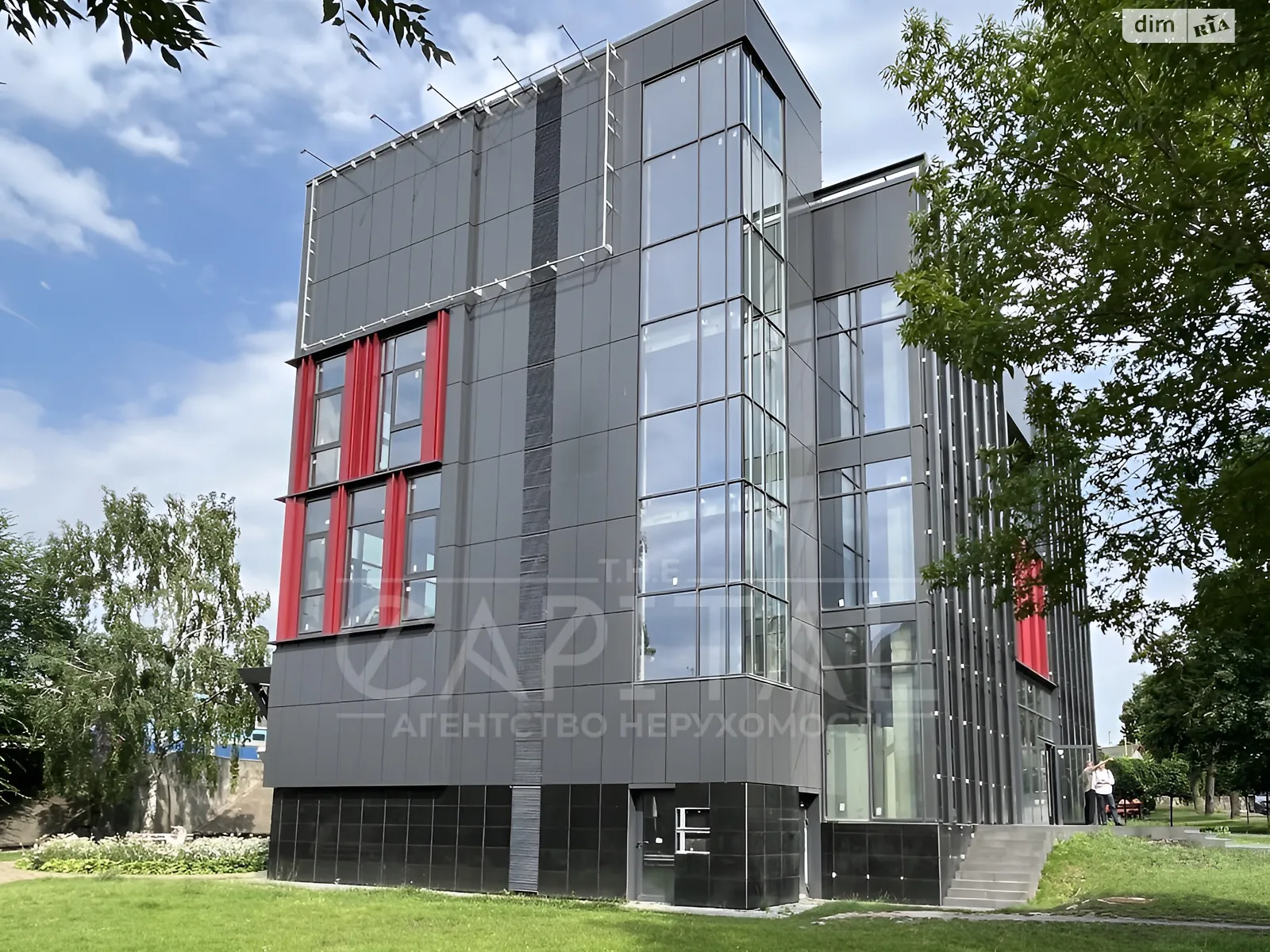 Продается офис 1439.9 кв. м в бизнес-центре, цена: 2200000 $ - фото 1