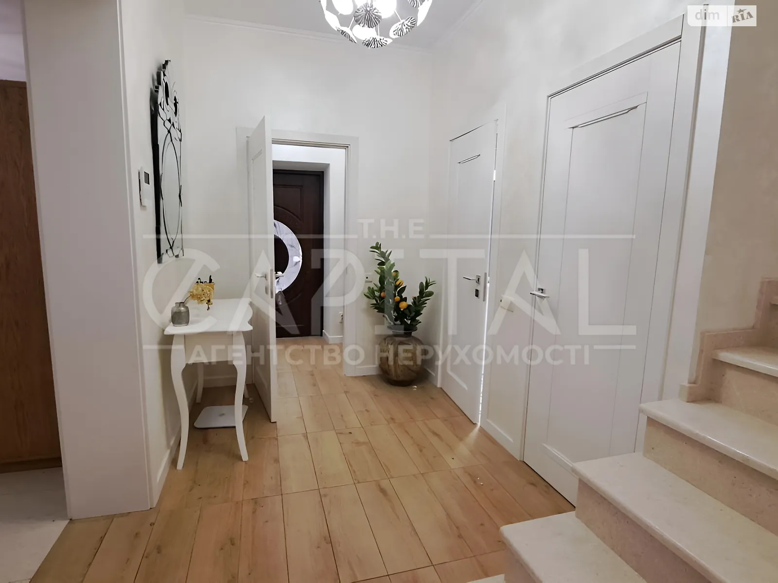 Продается дом на 2 этажа 160 кв. м с мансардой, цена: 320000 $ - фото 1