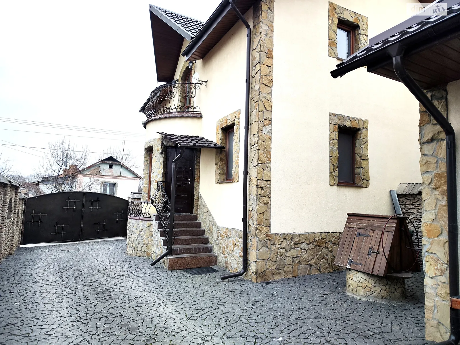 Продається будинок 2 поверховий 176 кв. м з меблями, цена: 200000 $ - фото 1