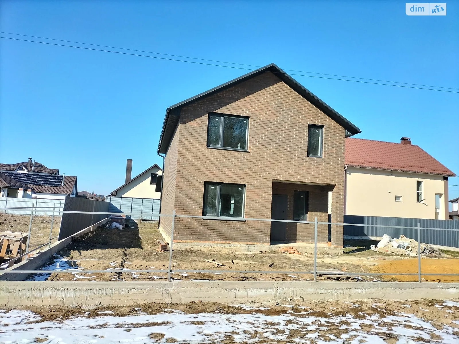 Продается дом на 2 этажа 120 кв. м с балконом, цена: 85000 $ - фото 1