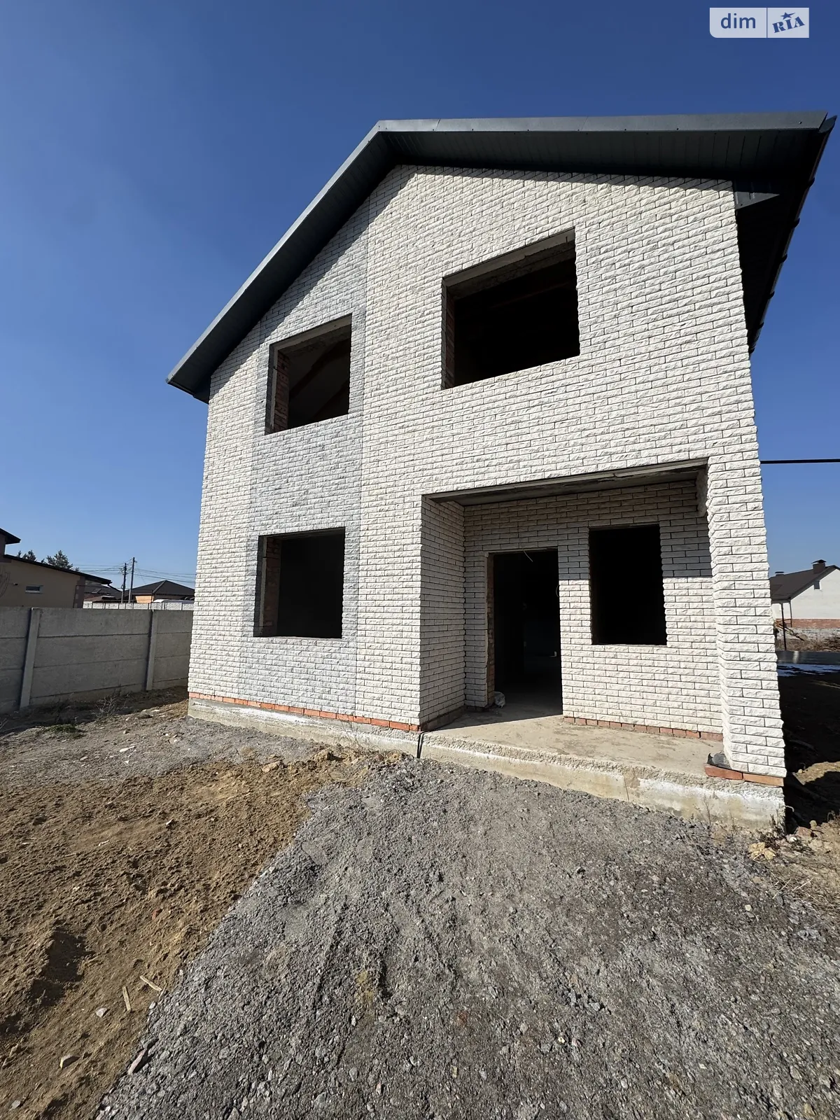 Продається будинок 2 поверховий 120 кв. м з гаражем, цена: 92000 $ - фото 1