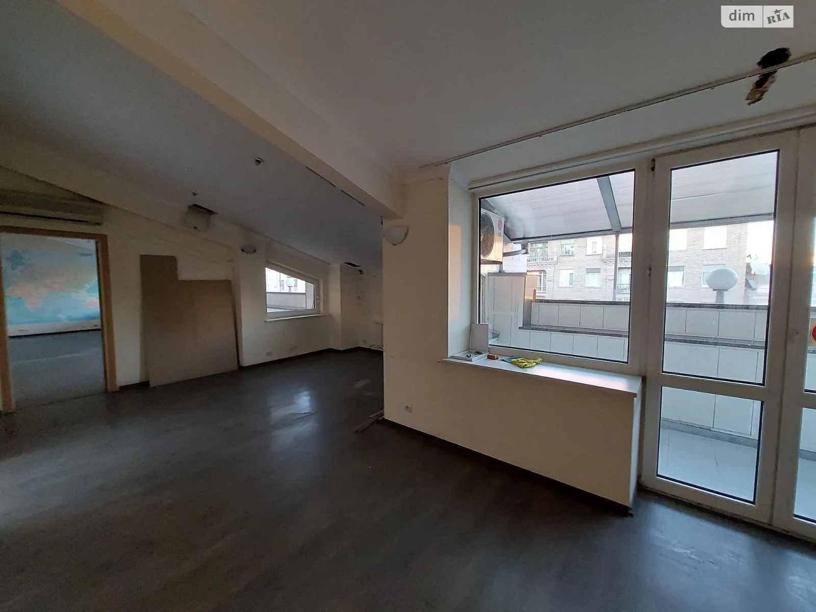 Здається в оренду офіс 205 кв. м в бізнес-центрі, цена: 3000 $ - фото 1