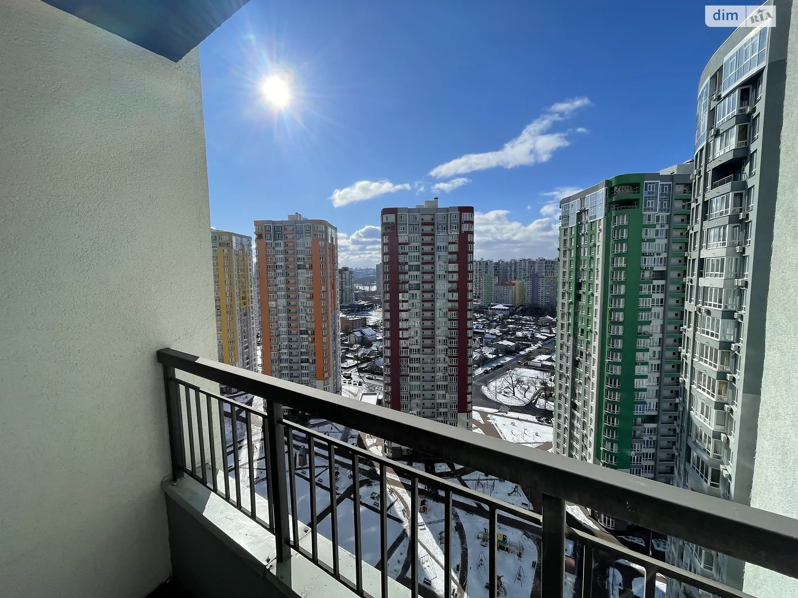 Продається 3-кімнатна квартира 79 кв. м у Києві, вул. Каховська, 62А - фото 1