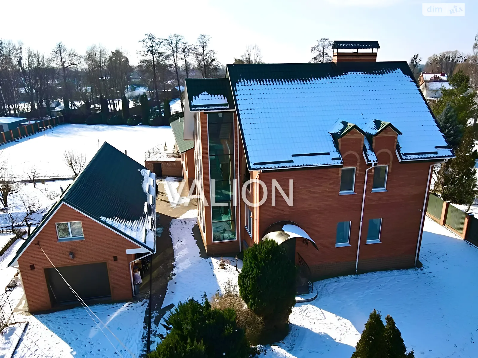 Продається будинок 3 поверховий 468.2 кв. м з ділянкою, цена: 270000 $ - фото 1