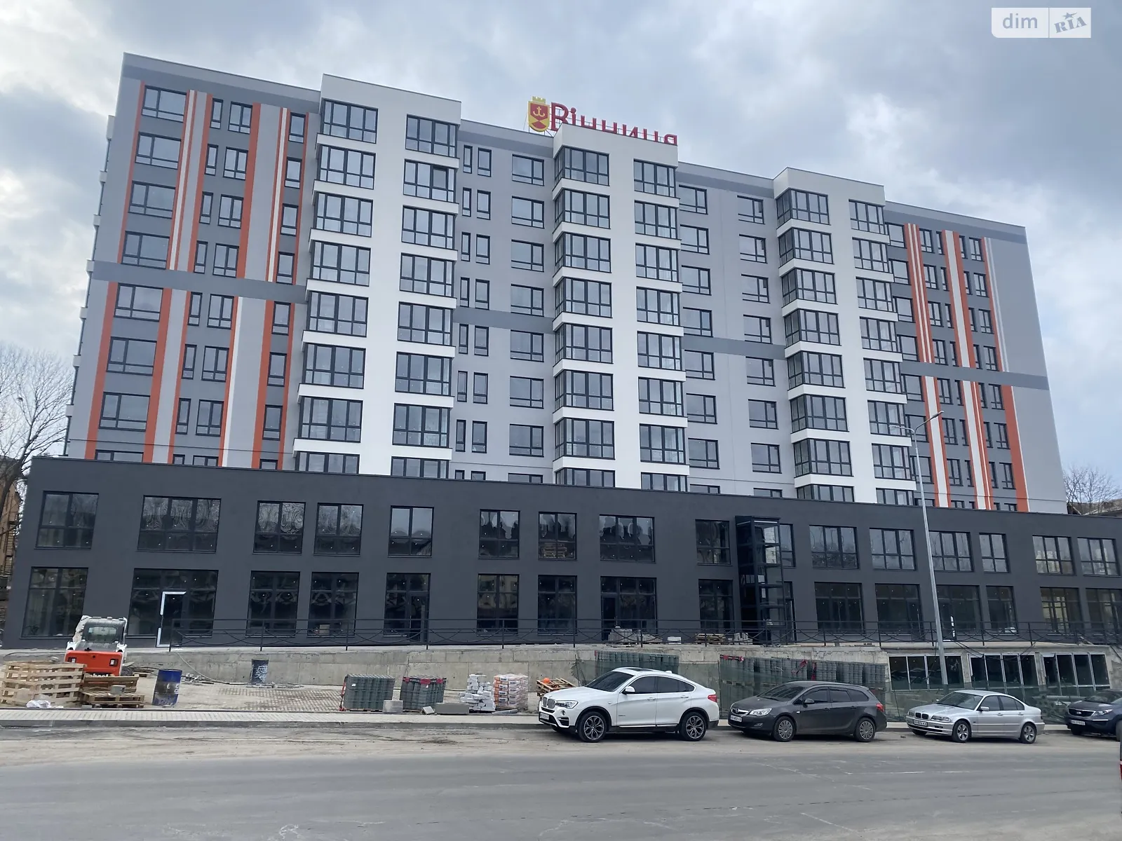 Продається 3-кімнатна квартира 83 кв. м у Вінниці, вул. Привокзальна, 30 - фото 1