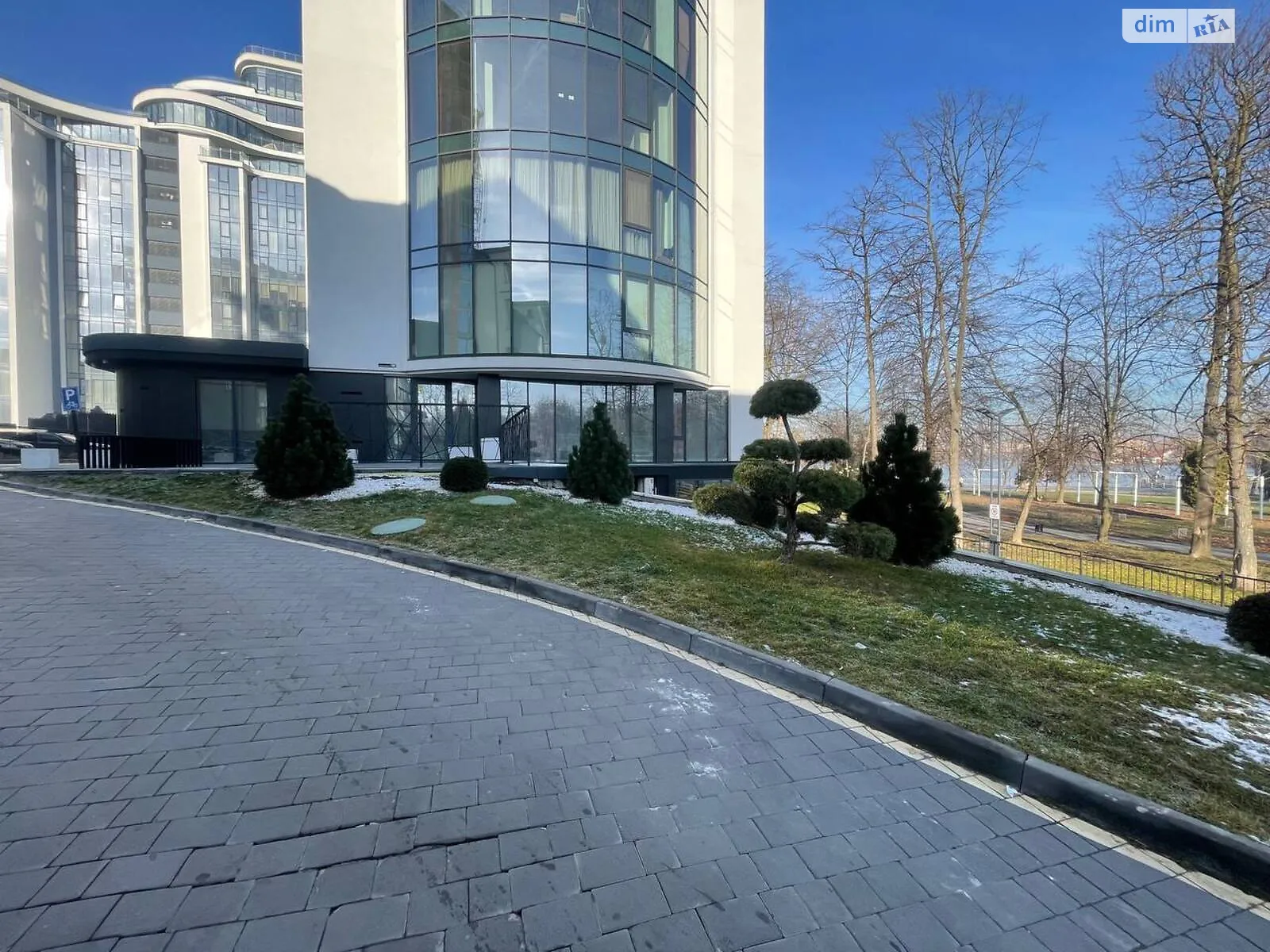 Продается 2-комнатная квартира 104 кв. м в Ивано-Франковске, ул. Гетьмана Ивана Мазепы, 138А - фото 1