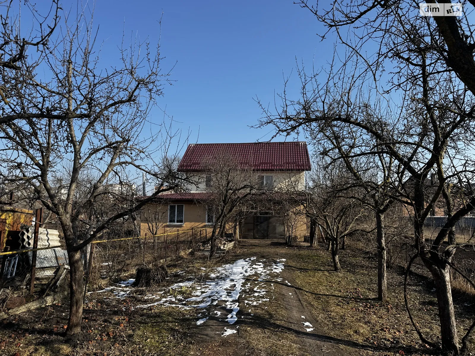 Продается дом на 2 этажа 135 кв. м с участком, цена: 49000 $ - фото 1