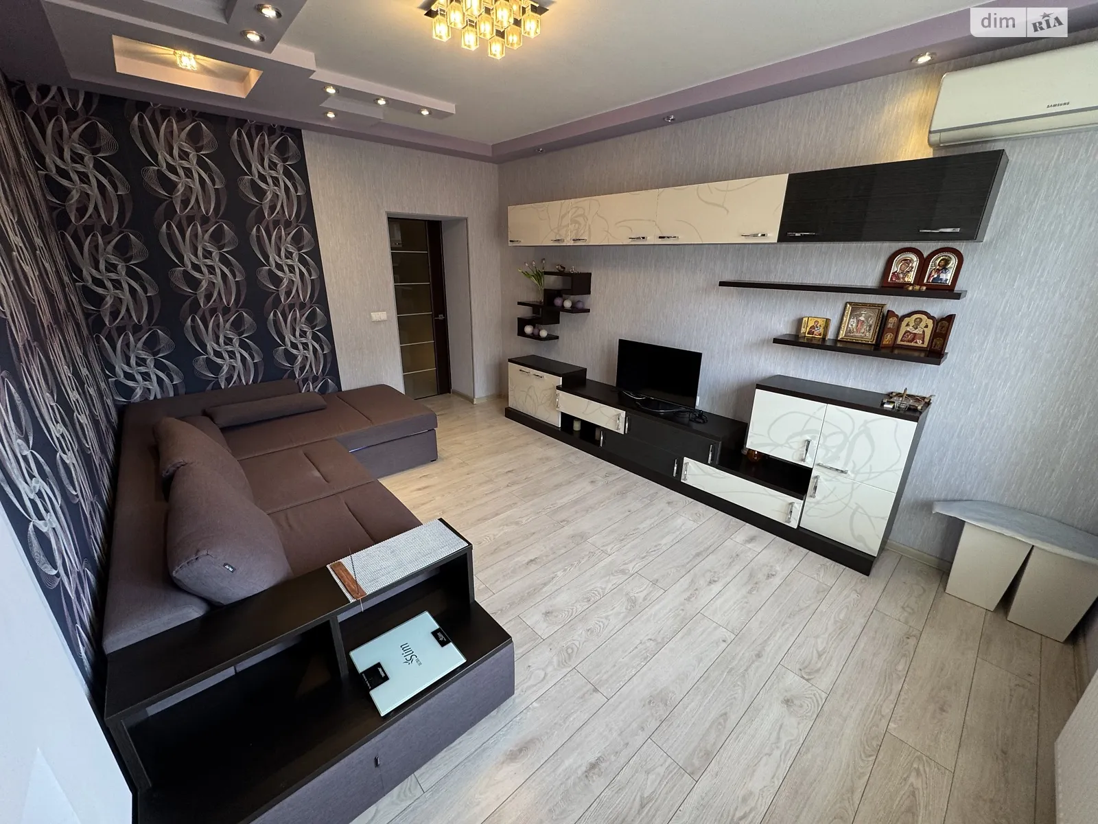 Продается 1-комнатная квартира 47.7 кв. м в Полтаве, ул. Соборности, 40Д - фото 1