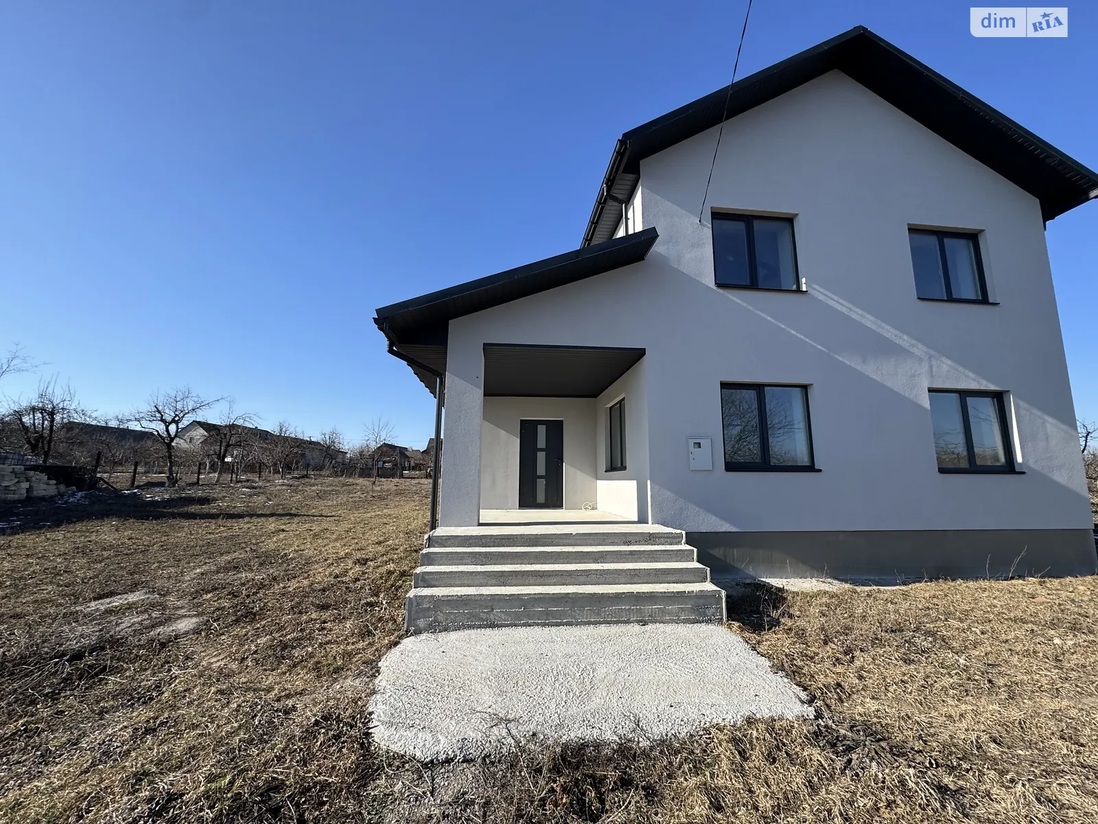 Продается дом на 2 этажа 138 кв. м с камином, цена: 105000 $ - фото 1