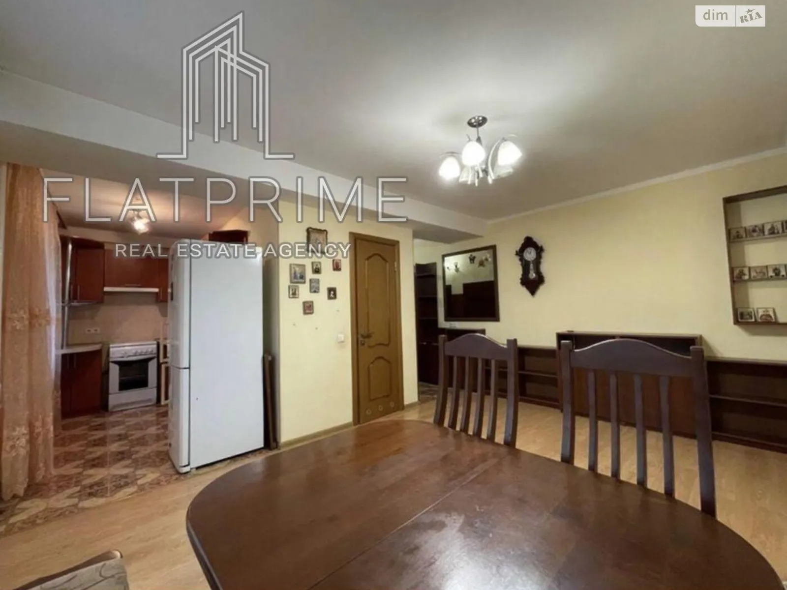 Продается 3-комнатная квартира 60 кв. м в Киеве, ул. Новодарницкая, 27 - фото 1