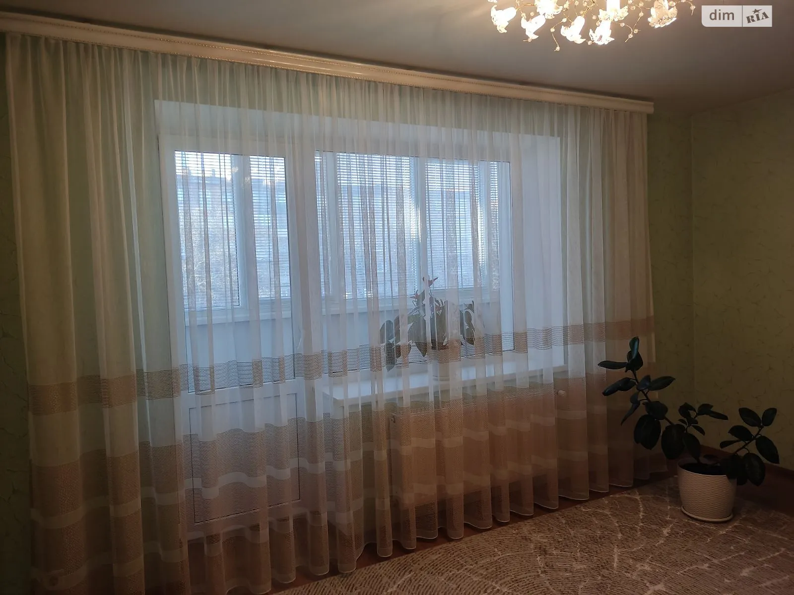Продається 2-кімнатна квартира 50 кв. м у Жмеринці, вул. Валерія Брезденюка(Радянська) - фото 1