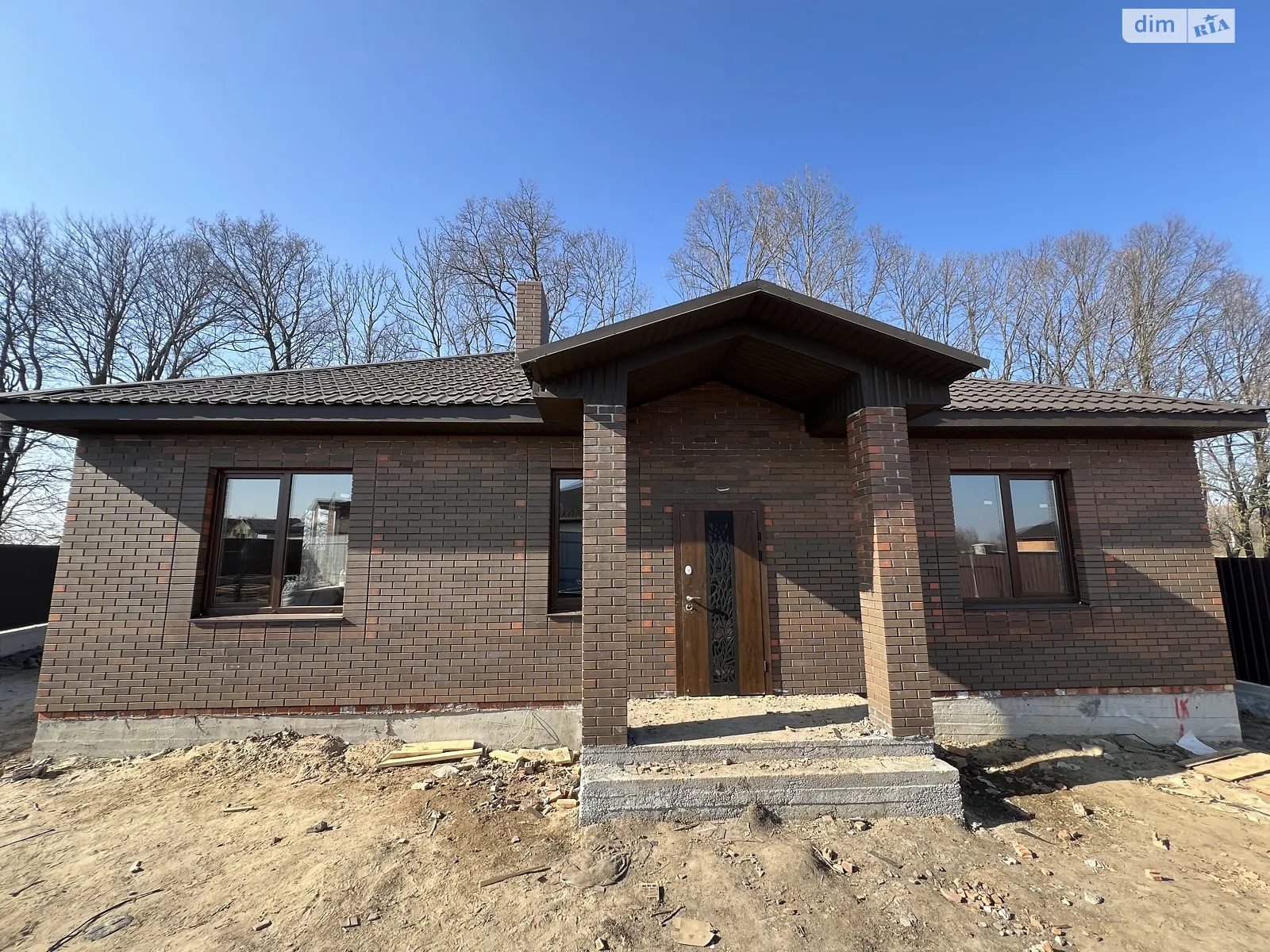 Продається одноповерховий будинок 105 кв. м з каміном, цена: 87999 $ - фото 1