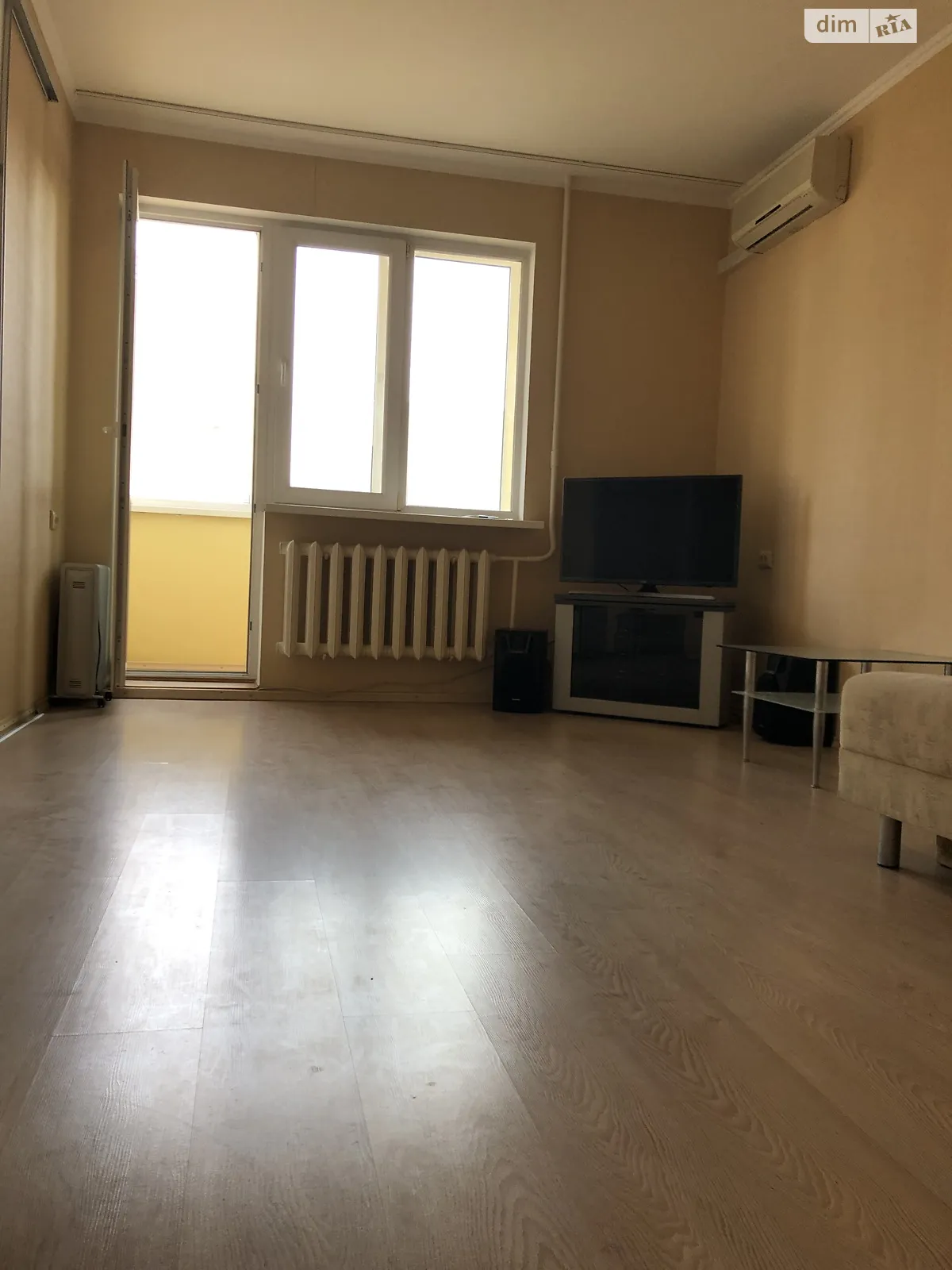 Продается 1-комнатная квартира 41 кв. м в Одессе, пер. Светлый, 11 - фото 1