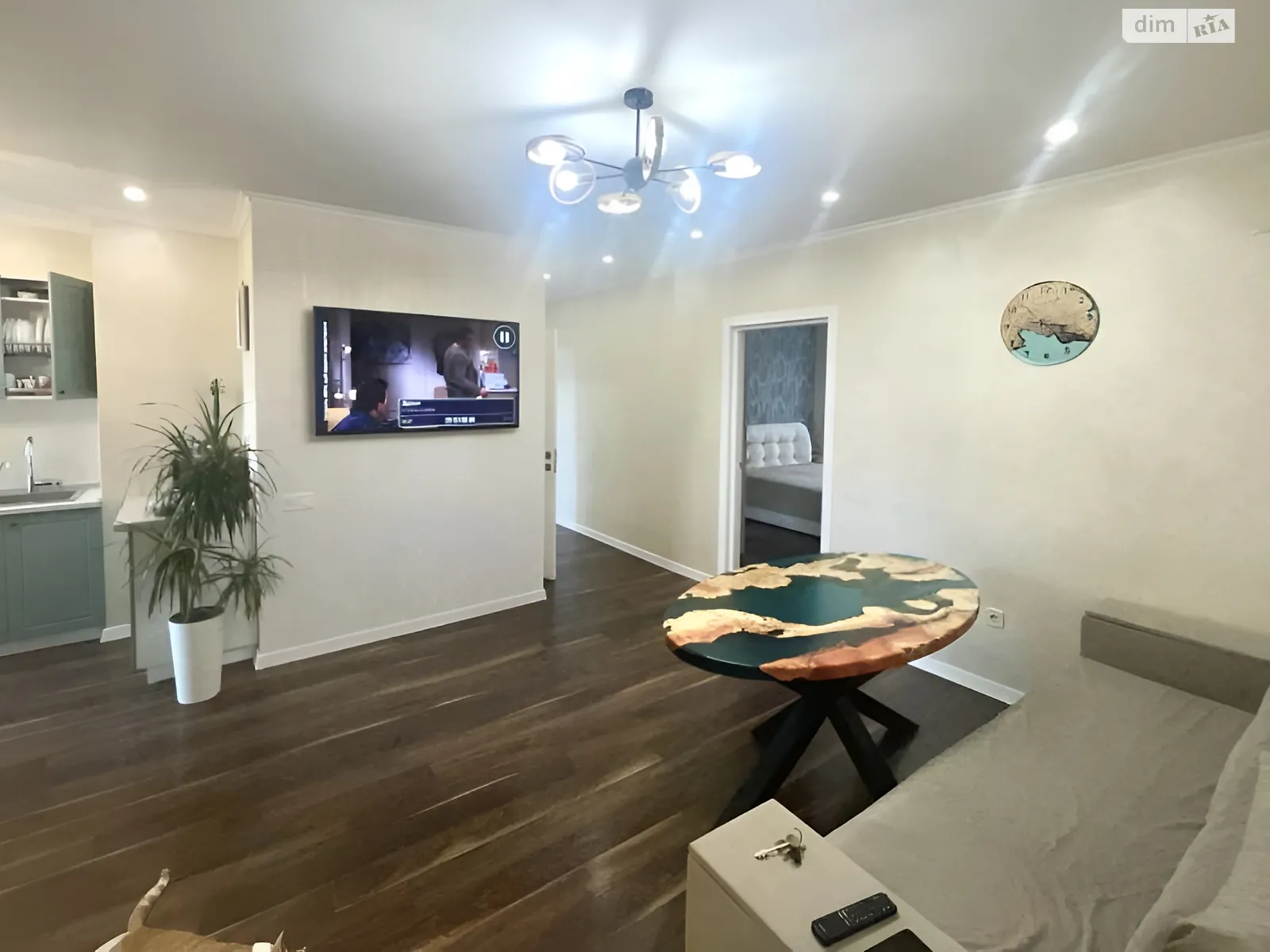 Продается 3-комнатная квартира 96 кв. м в Лиманке, ул. Гранитная, 1 - фото 1