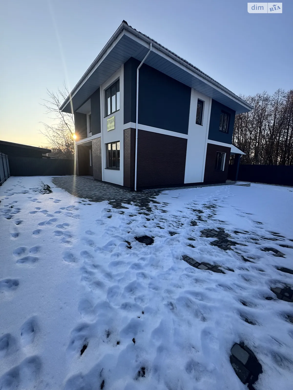 Продається будинок 2 поверховий 205 кв. м з терасою, цена: 139000 $ - фото 1
