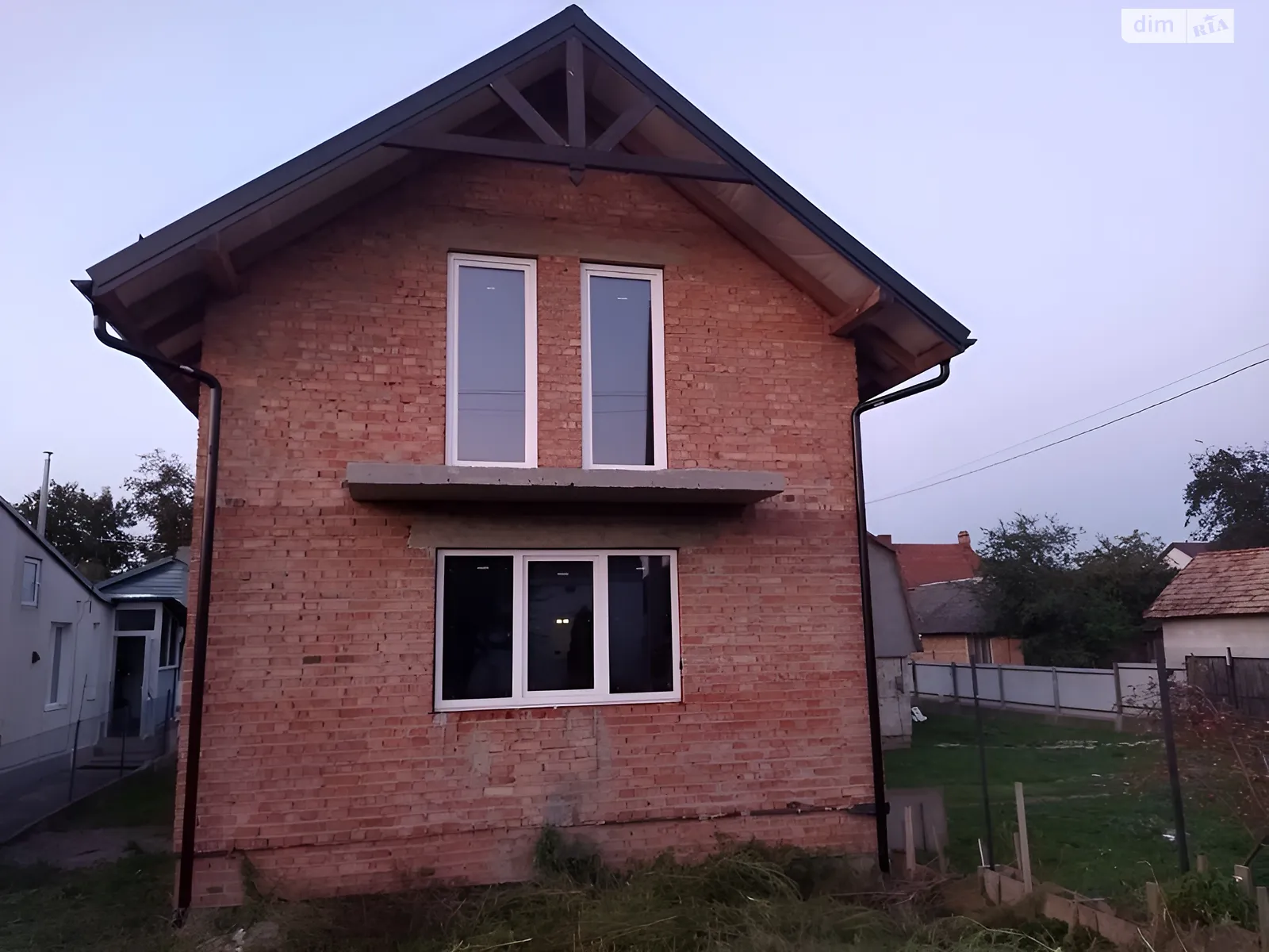 Продається будинок 2 поверховий 120 кв. м з гаражем, цена: 45000 $ - фото 1
