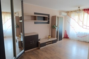 Продаж квартири, Чернігів, р‑н. Деснянський, Рятувальників (Олега Кошового) вулиця, буд. 6