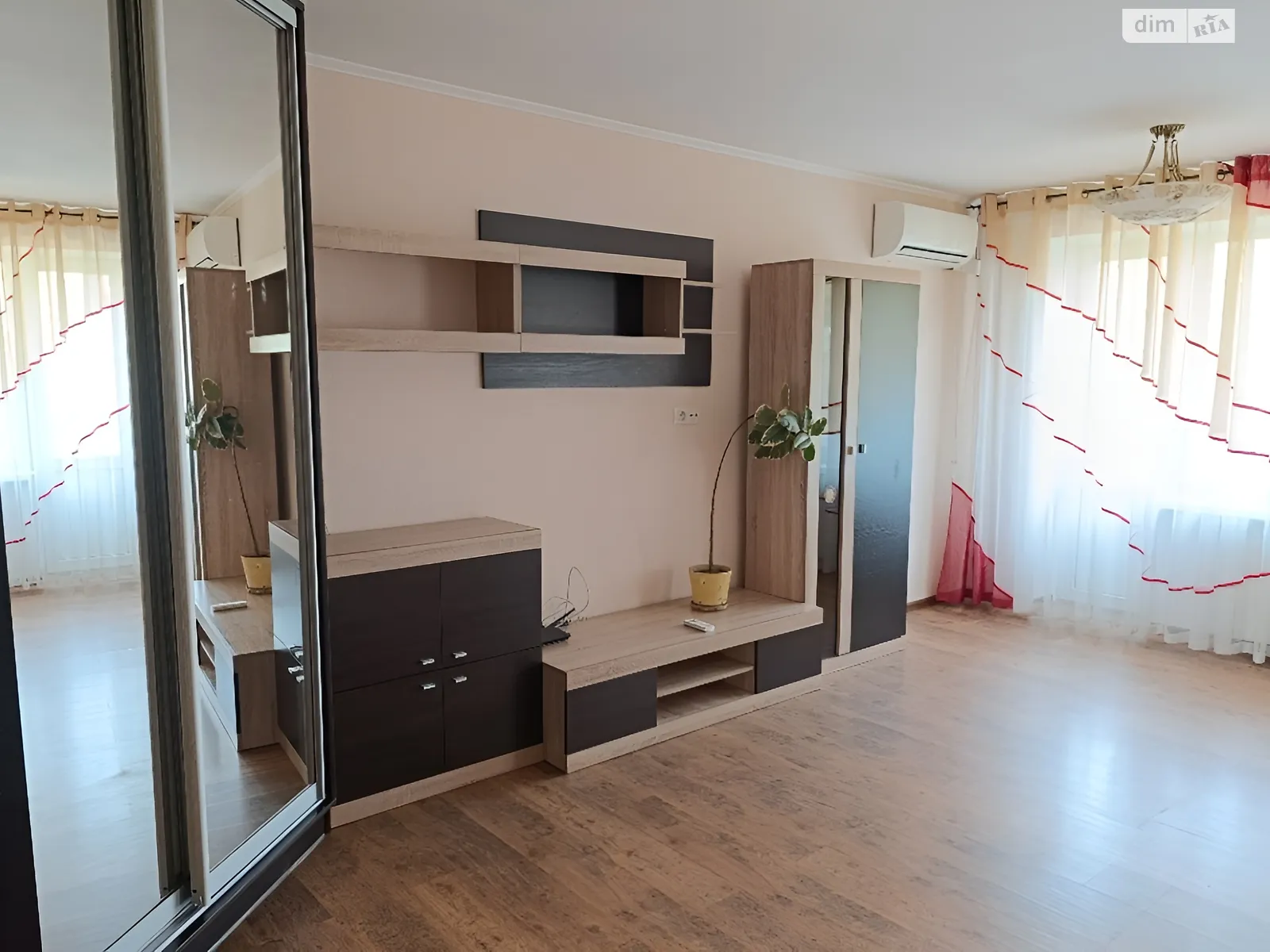 Продається 3-кімнатна квартира 60 кв. м у Чернігові, цена: 51500 $ - фото 1