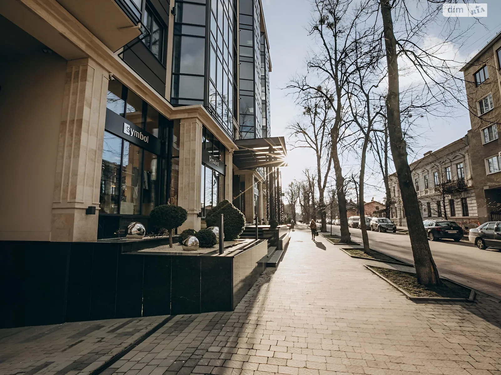 вул. Тараса Шевченка, 67 Центр Івано-Франківськ ЖК Royal Hall - фото 4