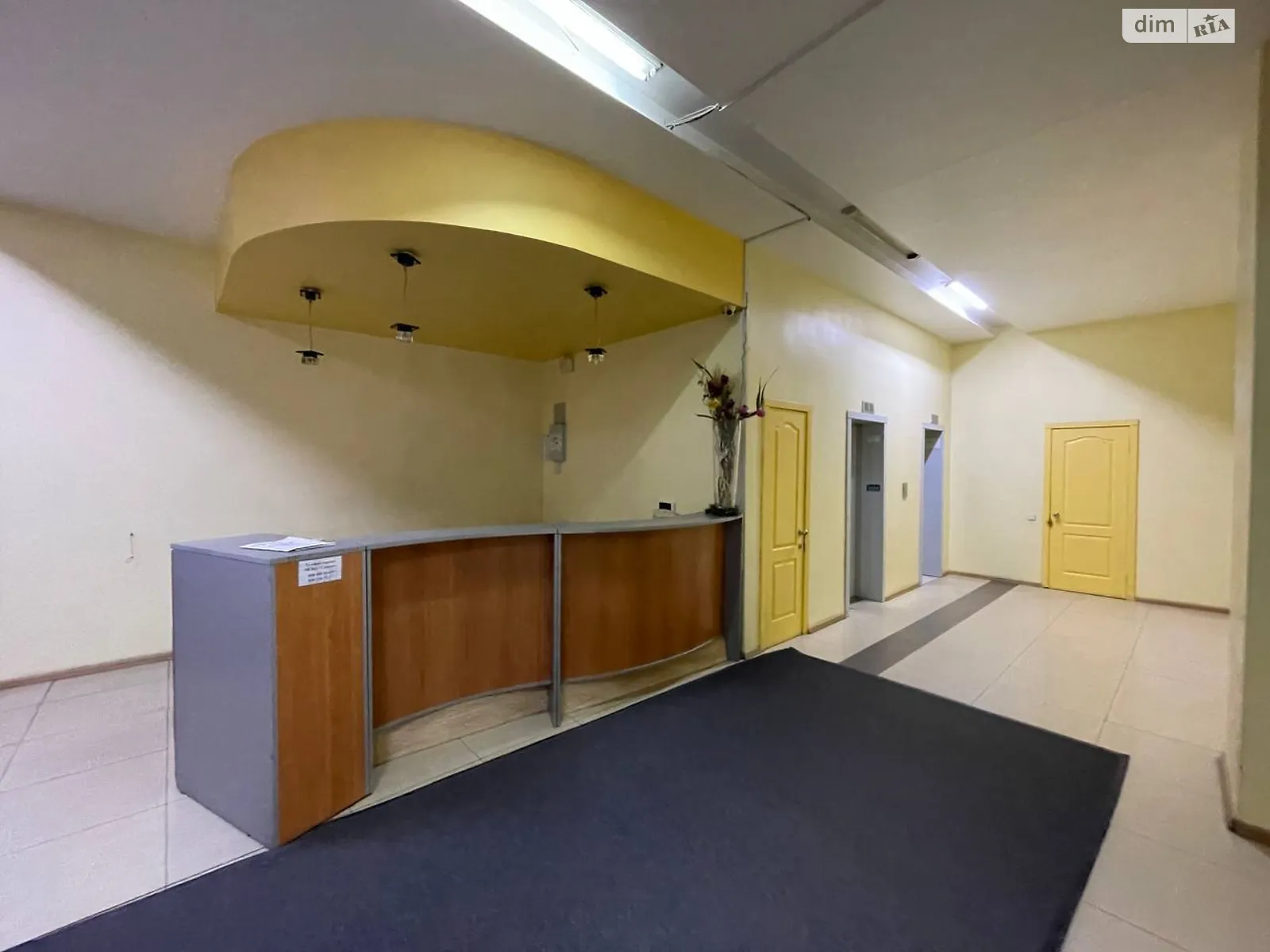 Продается офис 172 кв. м в бизнес-центре, цена: 204700 $ - фото 1