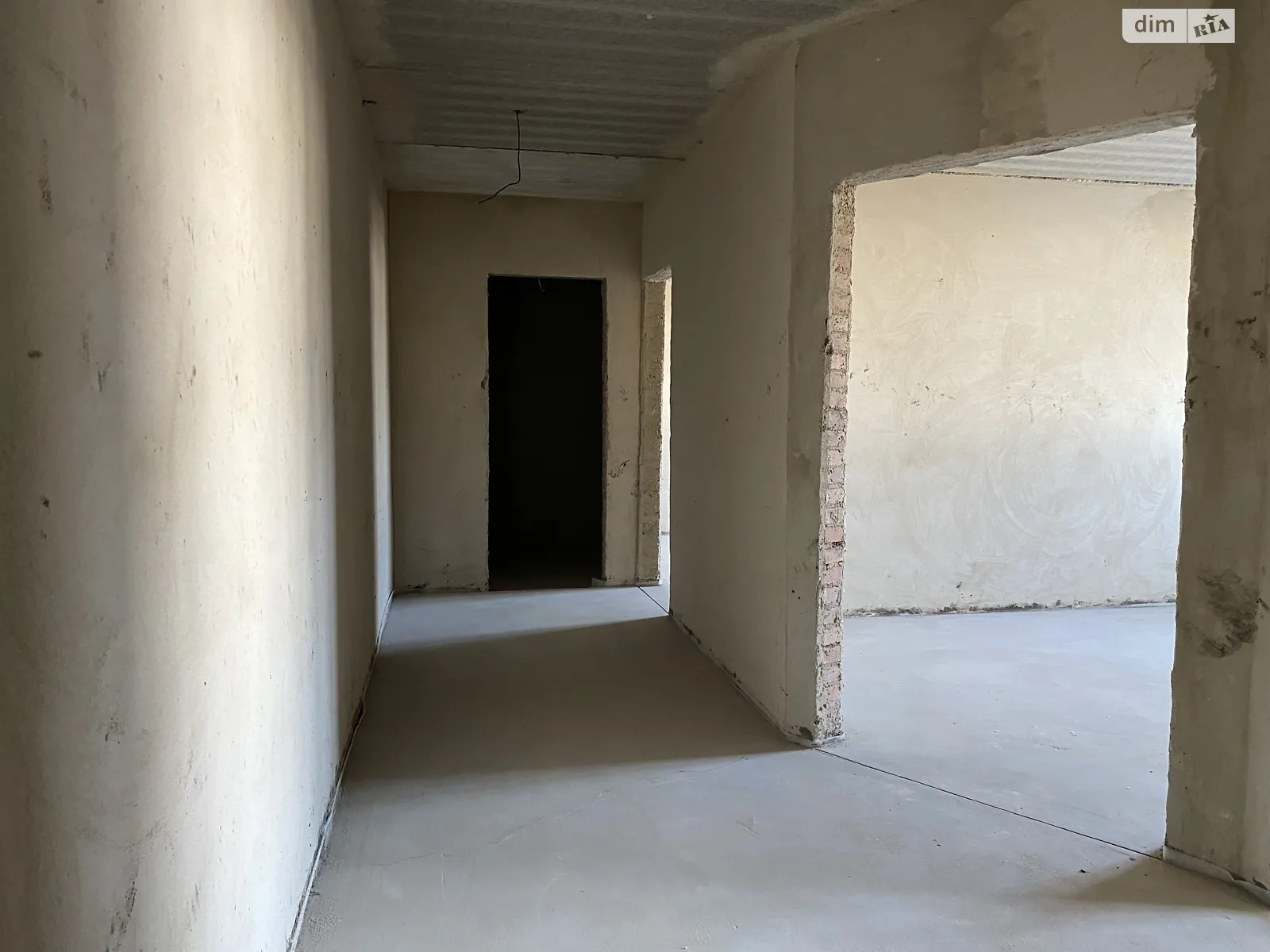 Продається 2-кімнатна квартира 67 кв. м у Рівному, вул. Гайдамацька, 13Б - фото 1
