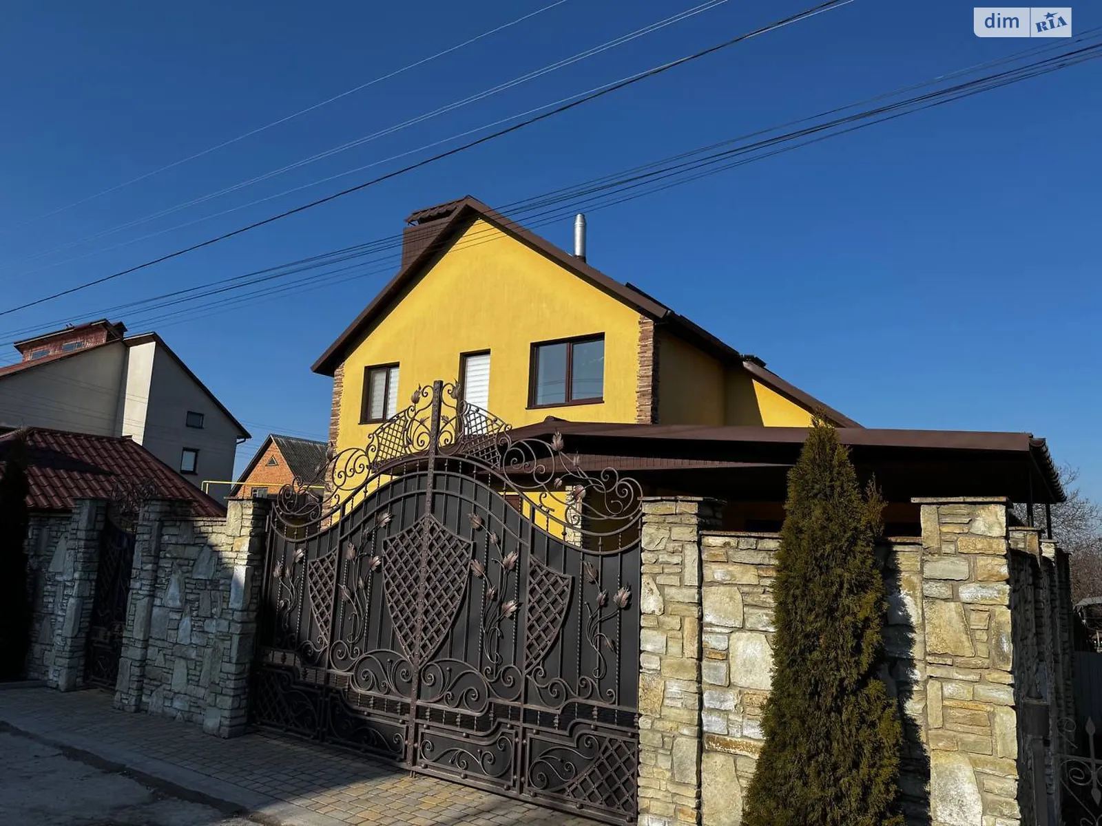 Продается дом на 2 этажа 165.7 кв. м с балконом, цена: 205000 $ - фото 1